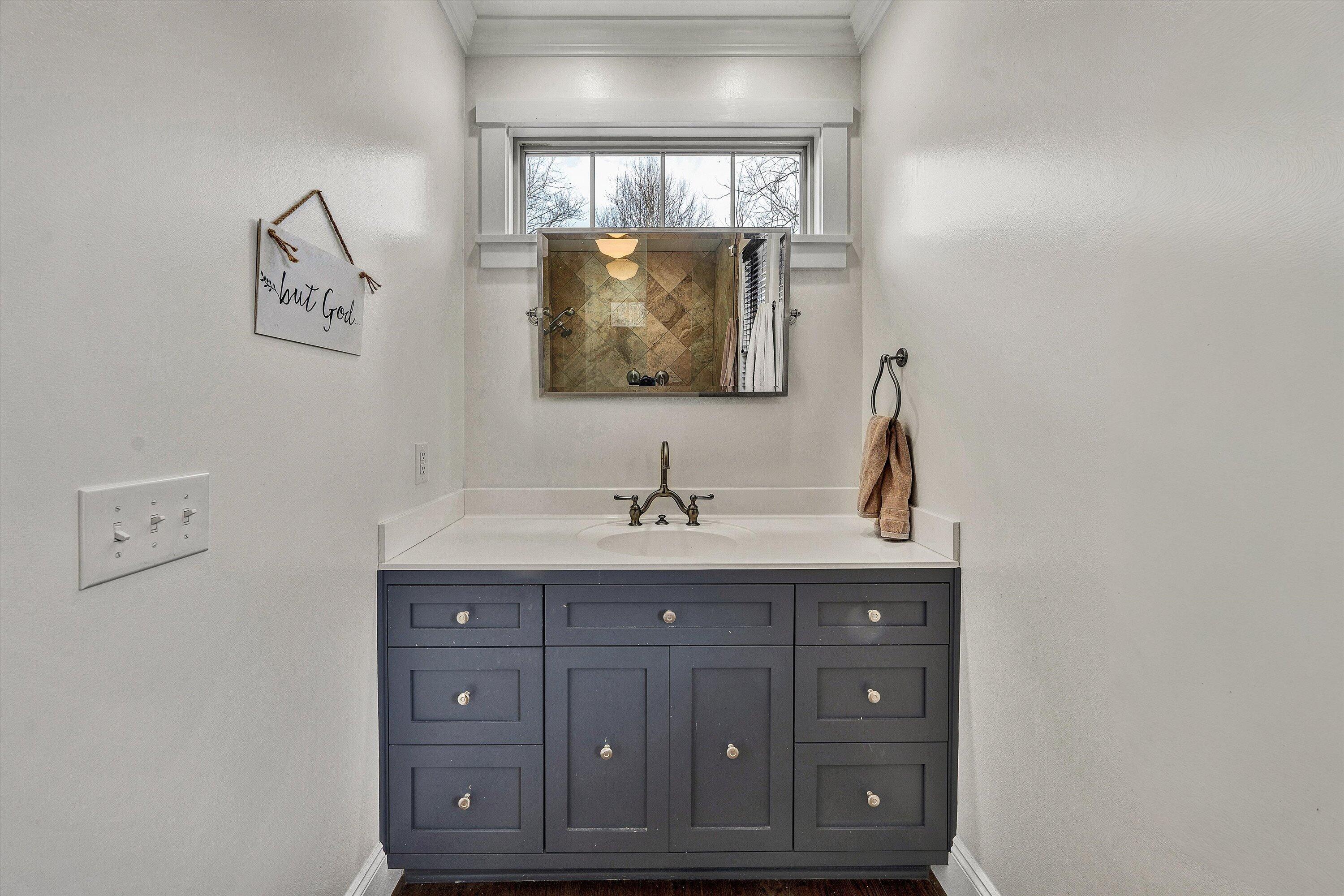 7908 Forest Creek DR