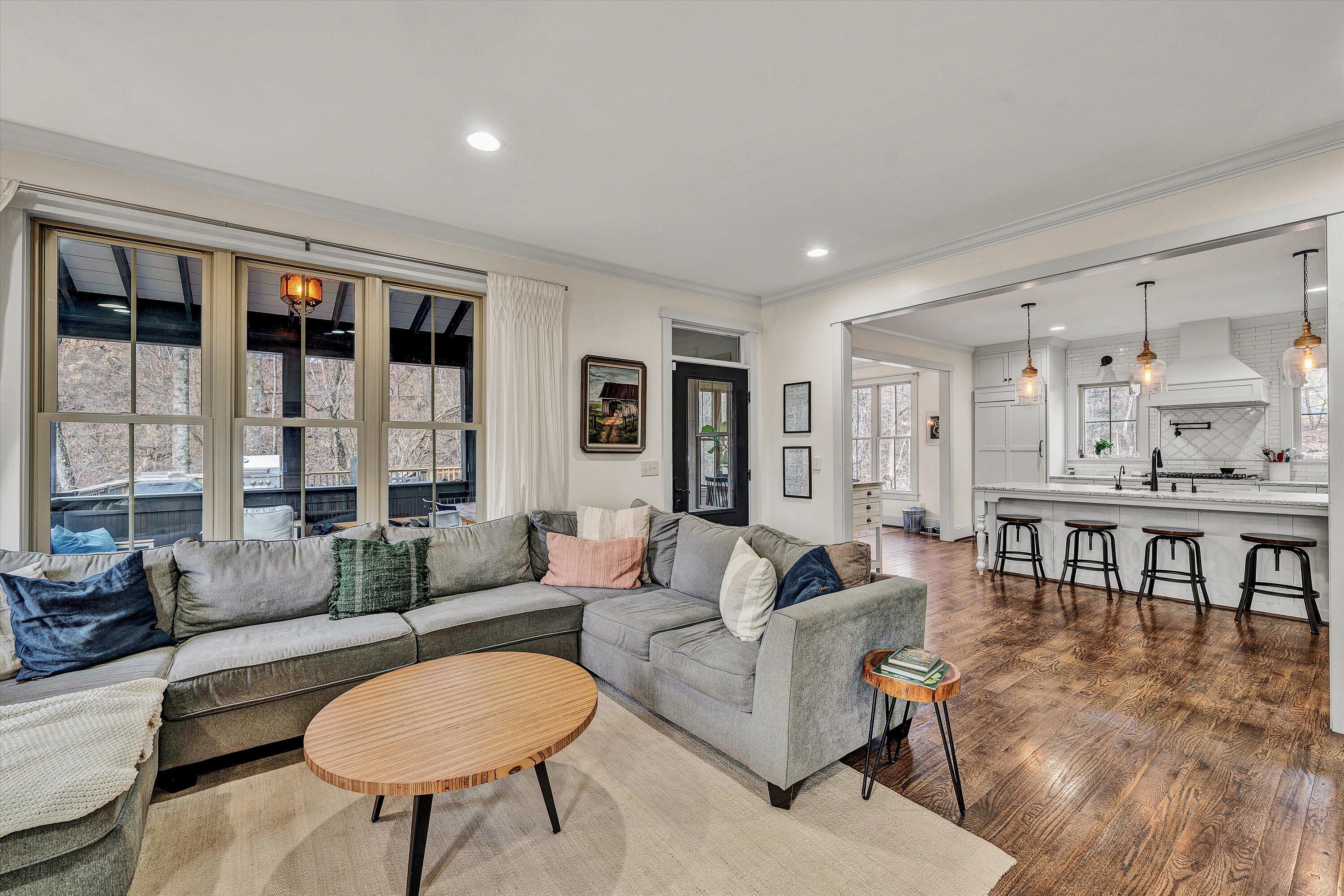 7908 Forest Creek DR