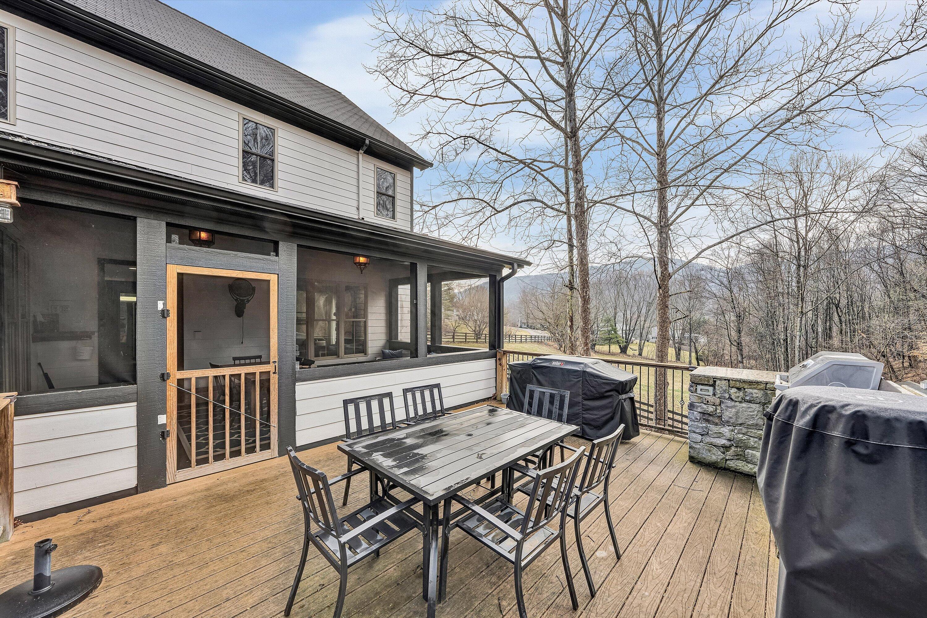 7908 Forest Creek DR