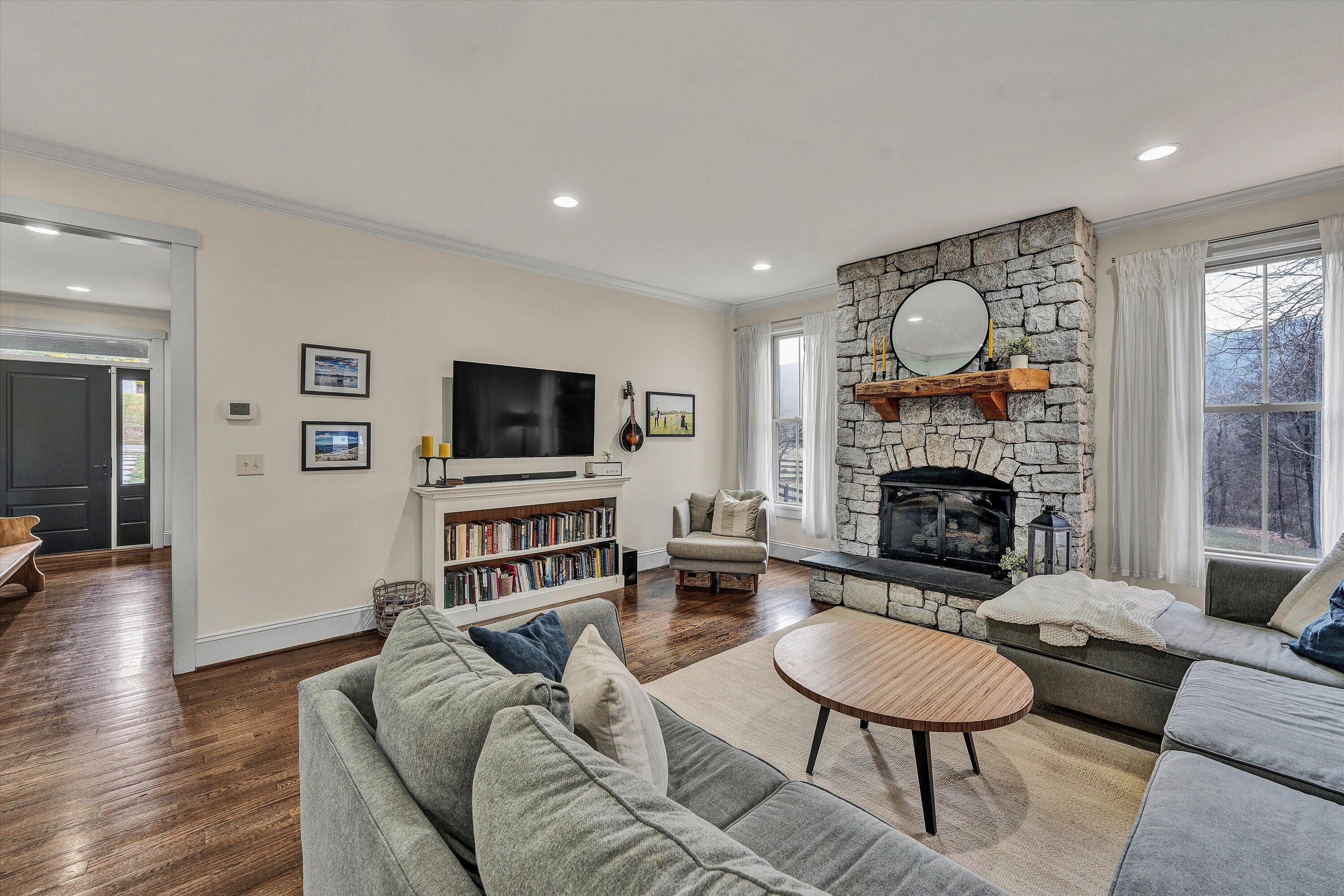 7908 Forest Creek DR