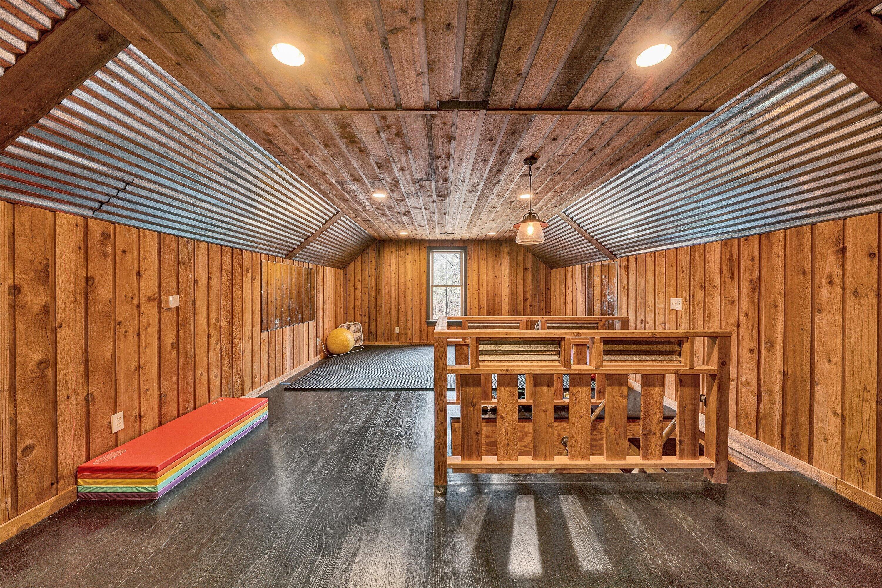 7908 Forest Creek DR