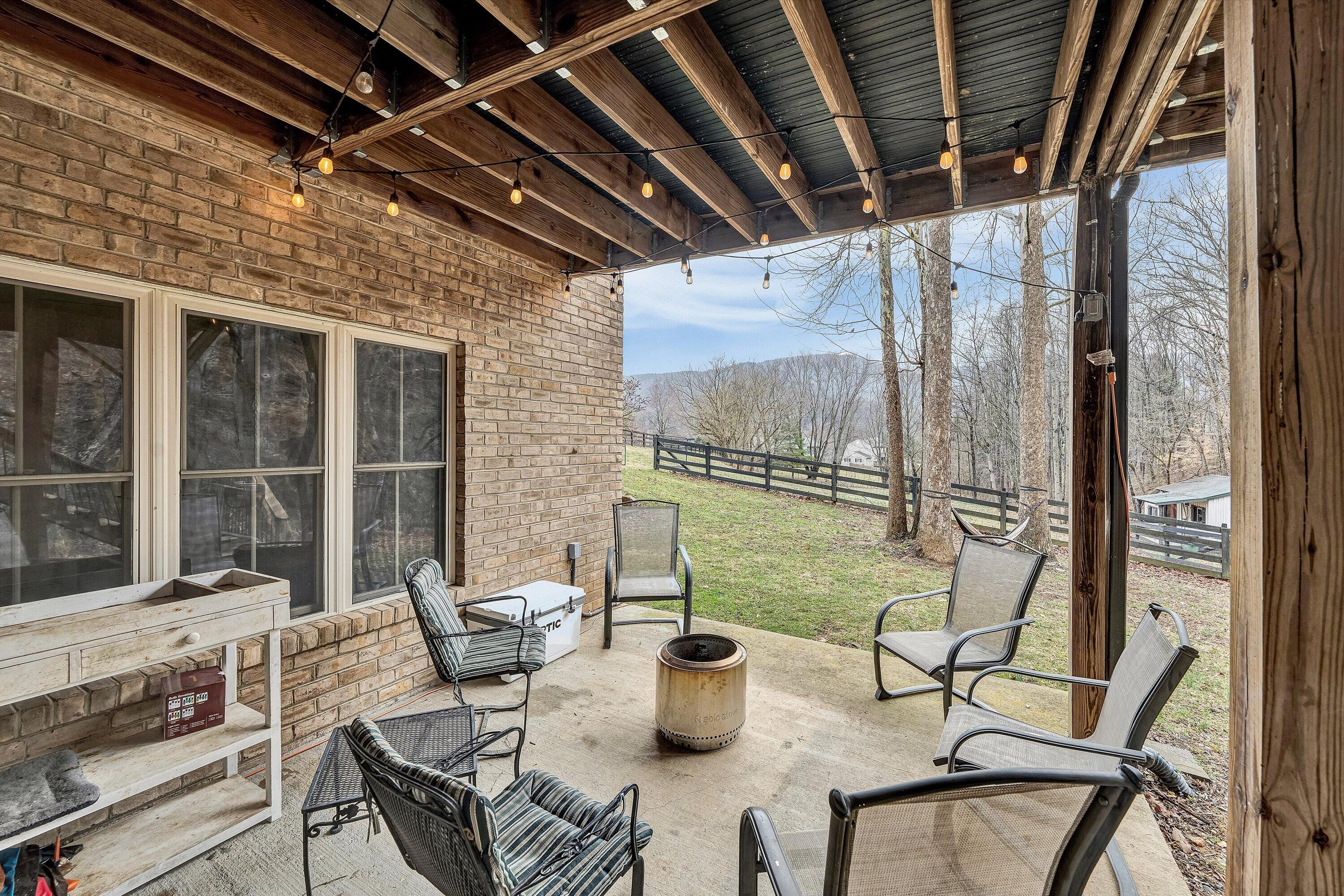 7908 Forest Creek DR