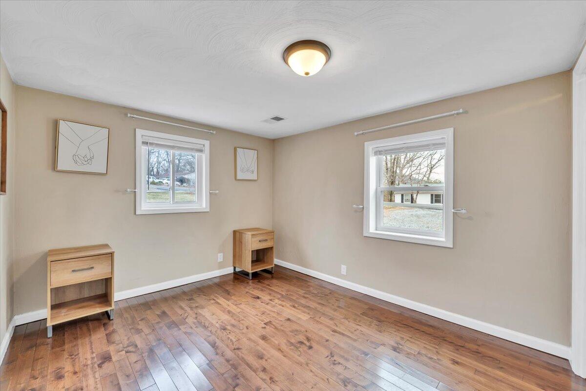383 Ridge RD