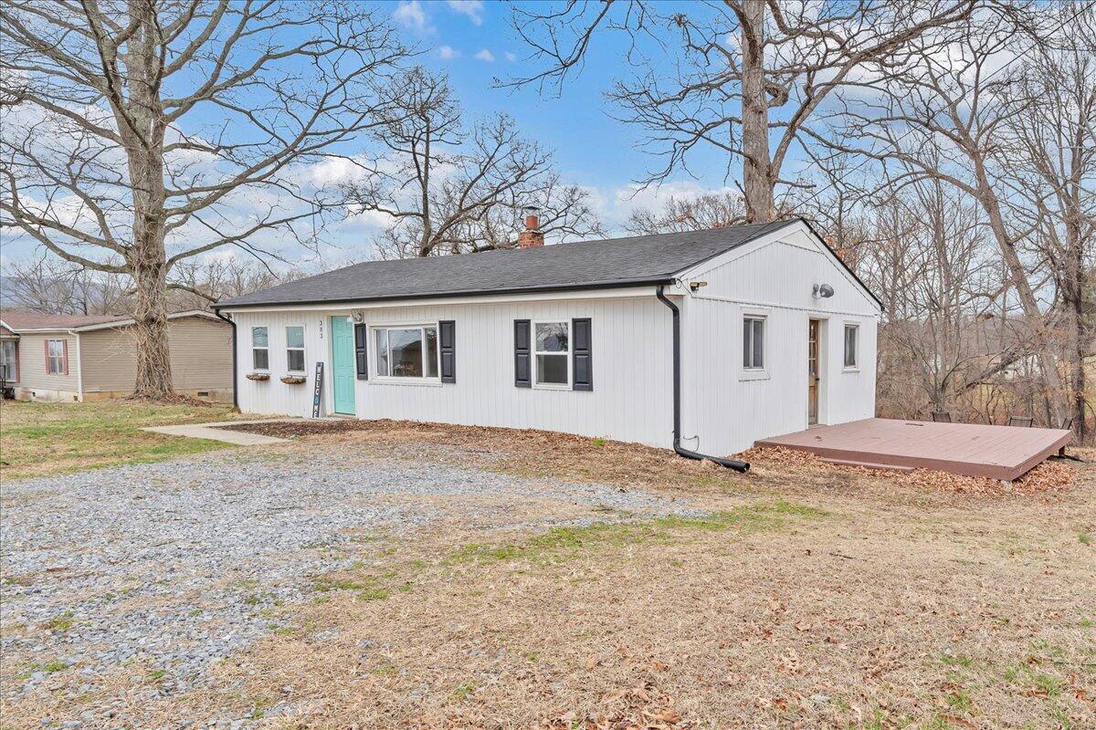 383 Ridge RD