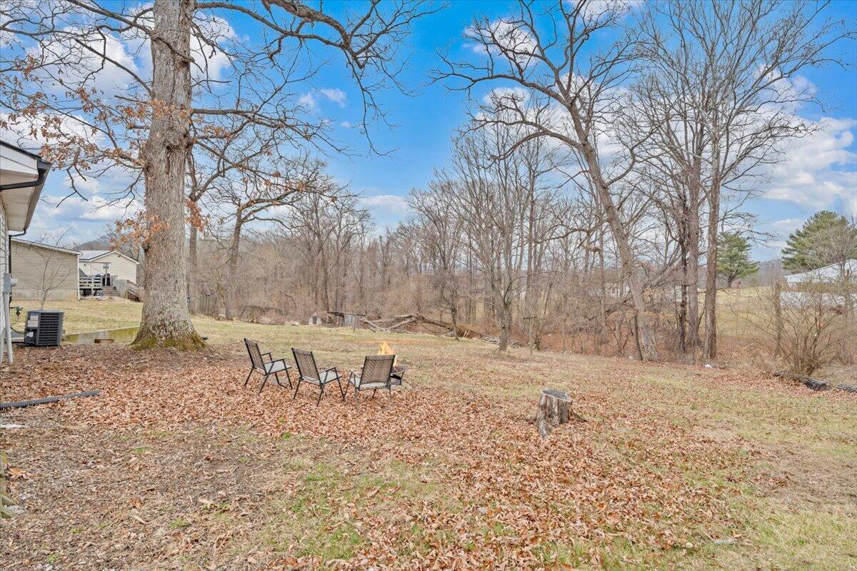 383 Ridge RD