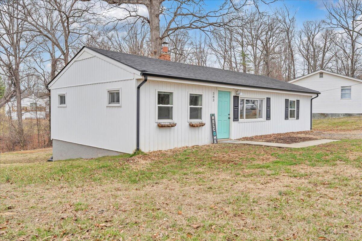 383 Ridge RD