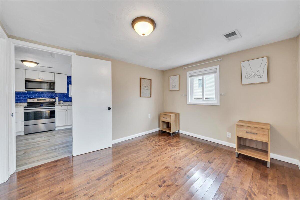 383 Ridge RD