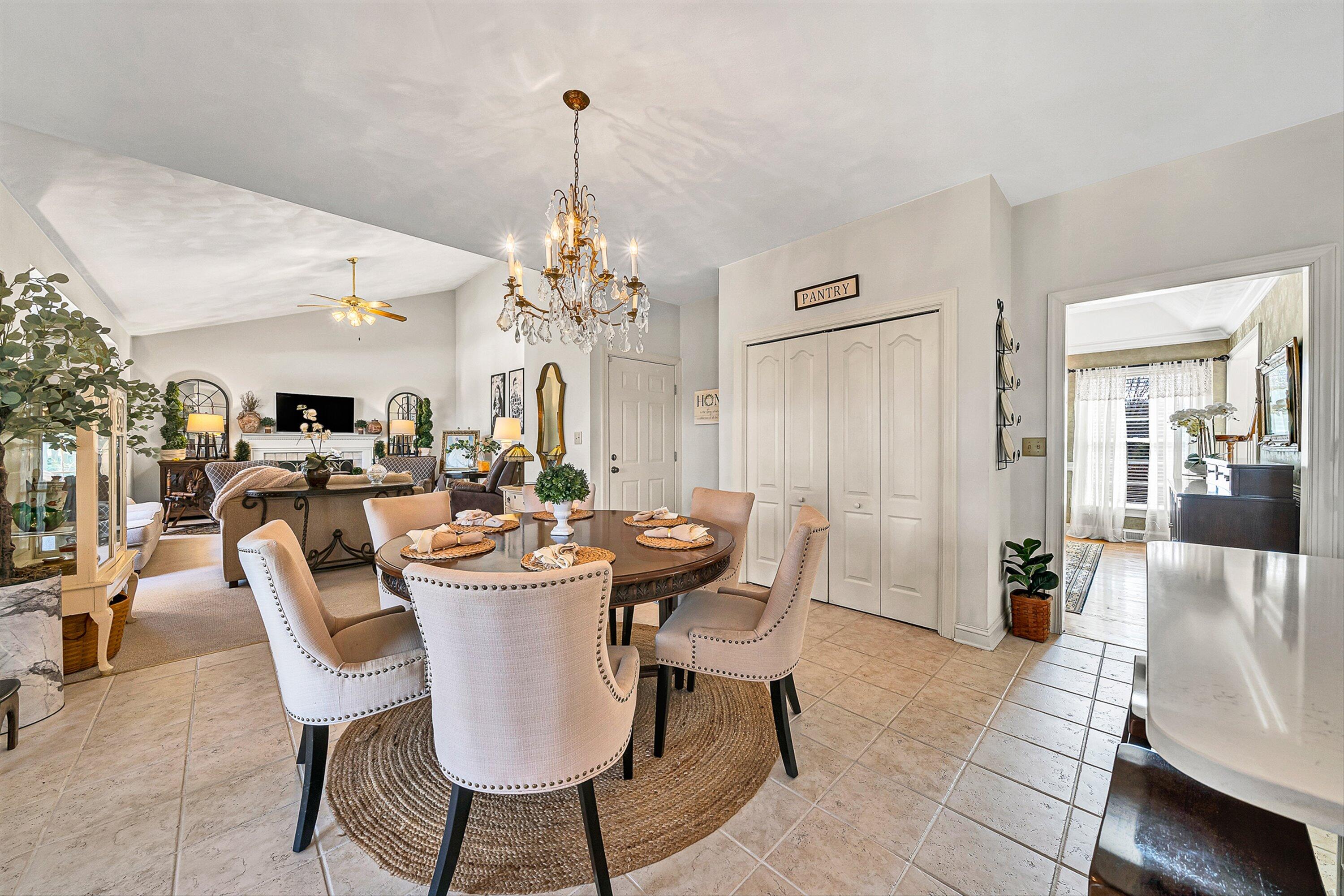 3535 Windsor Oaks CIR SW