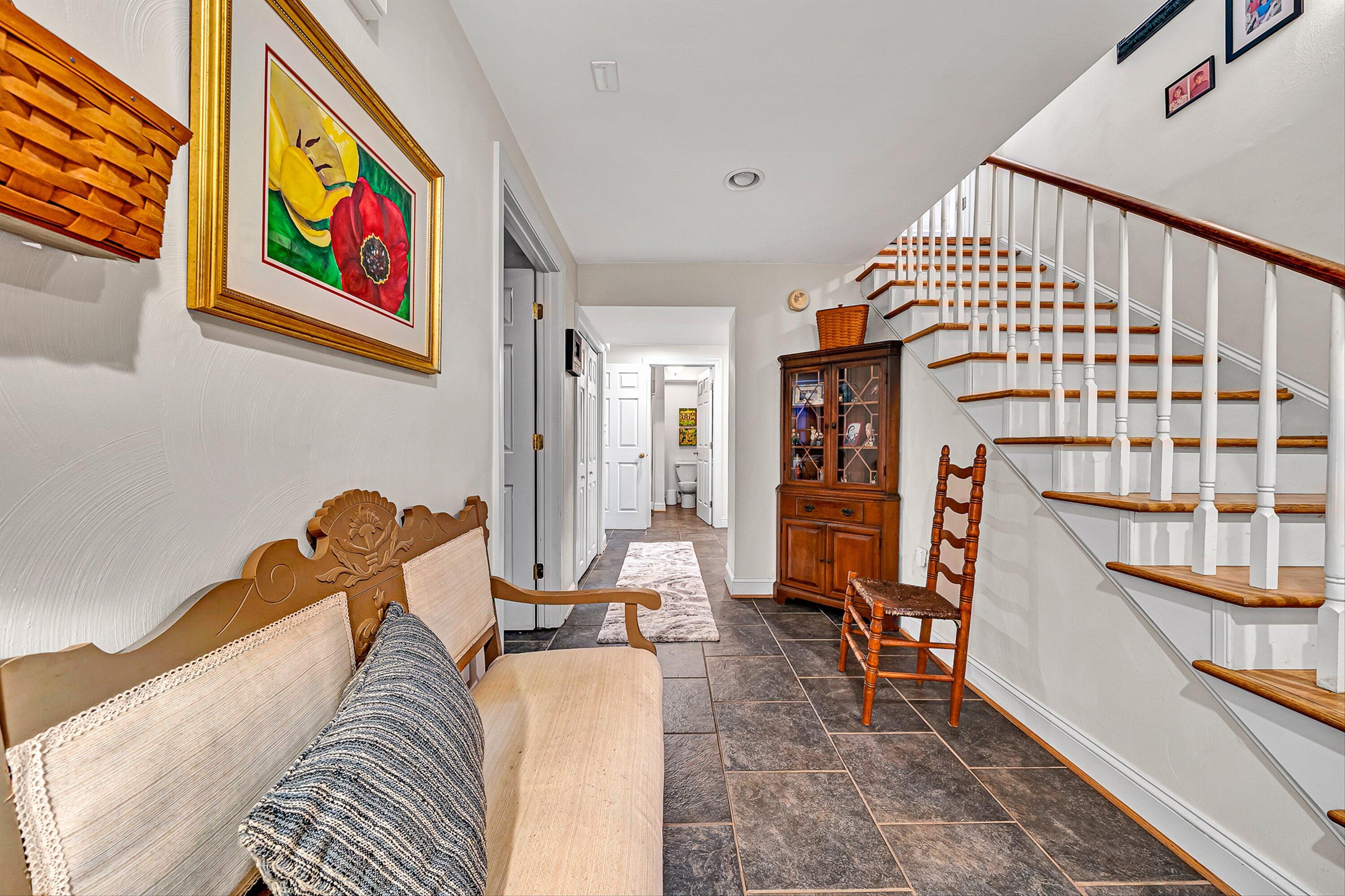 3535 Windsor Oaks CIR SW