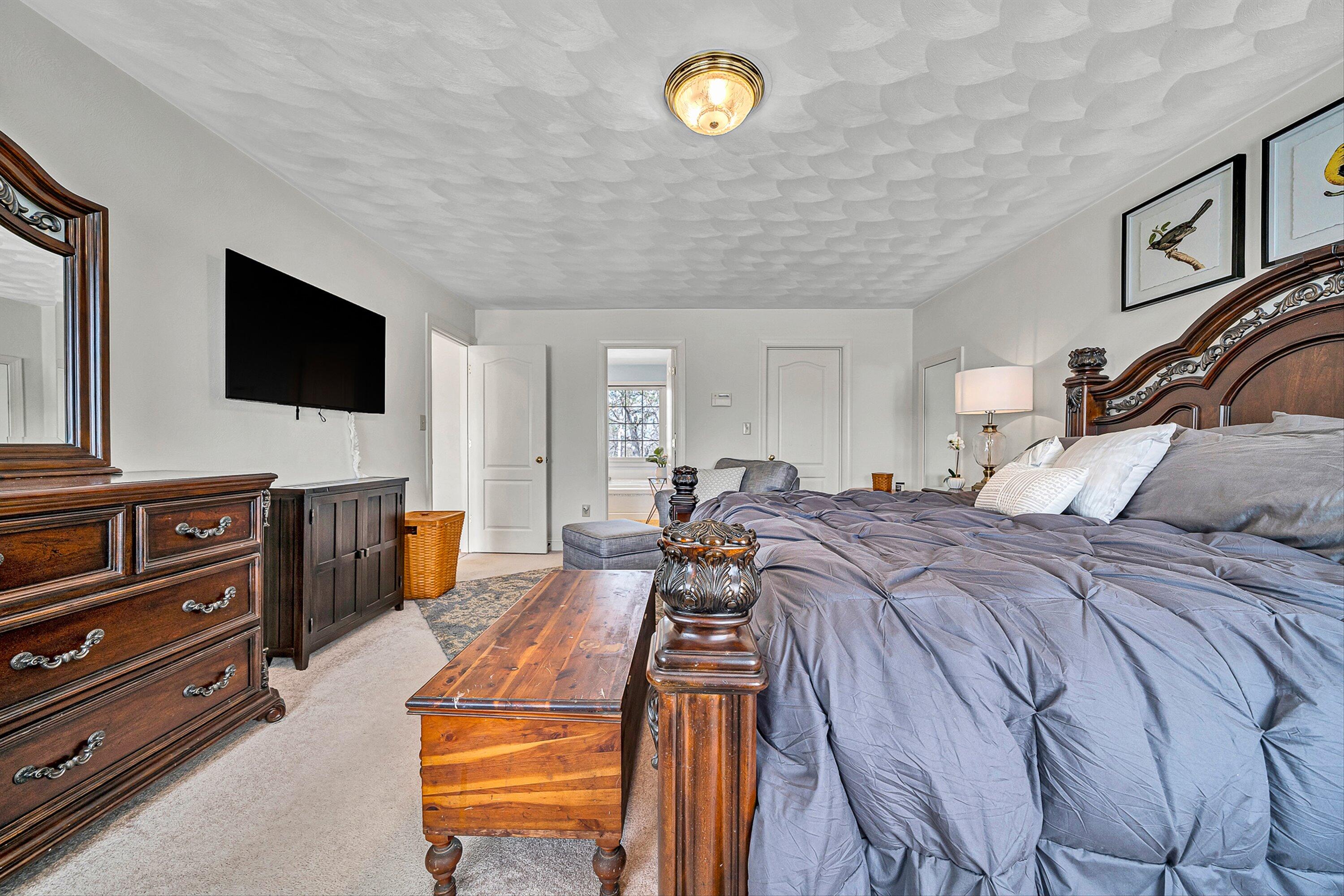 3535 Windsor Oaks CIR SW