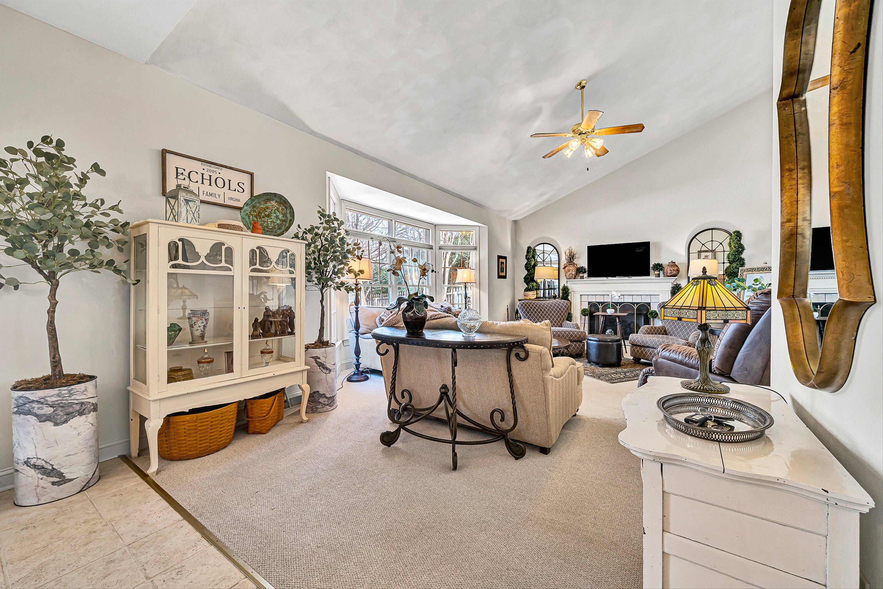3535 Windsor Oaks CIR SW