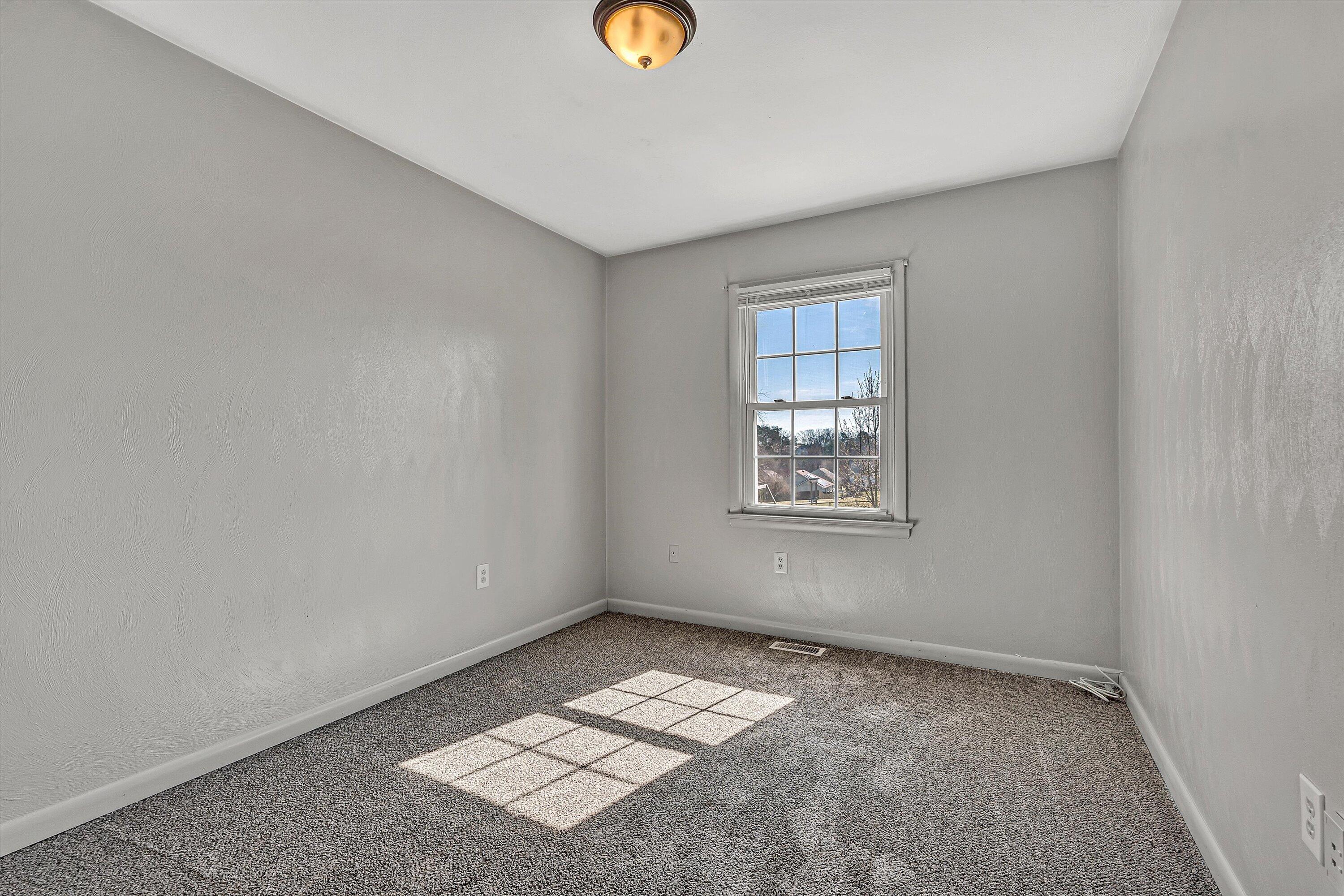 2323 Ranch RD NW