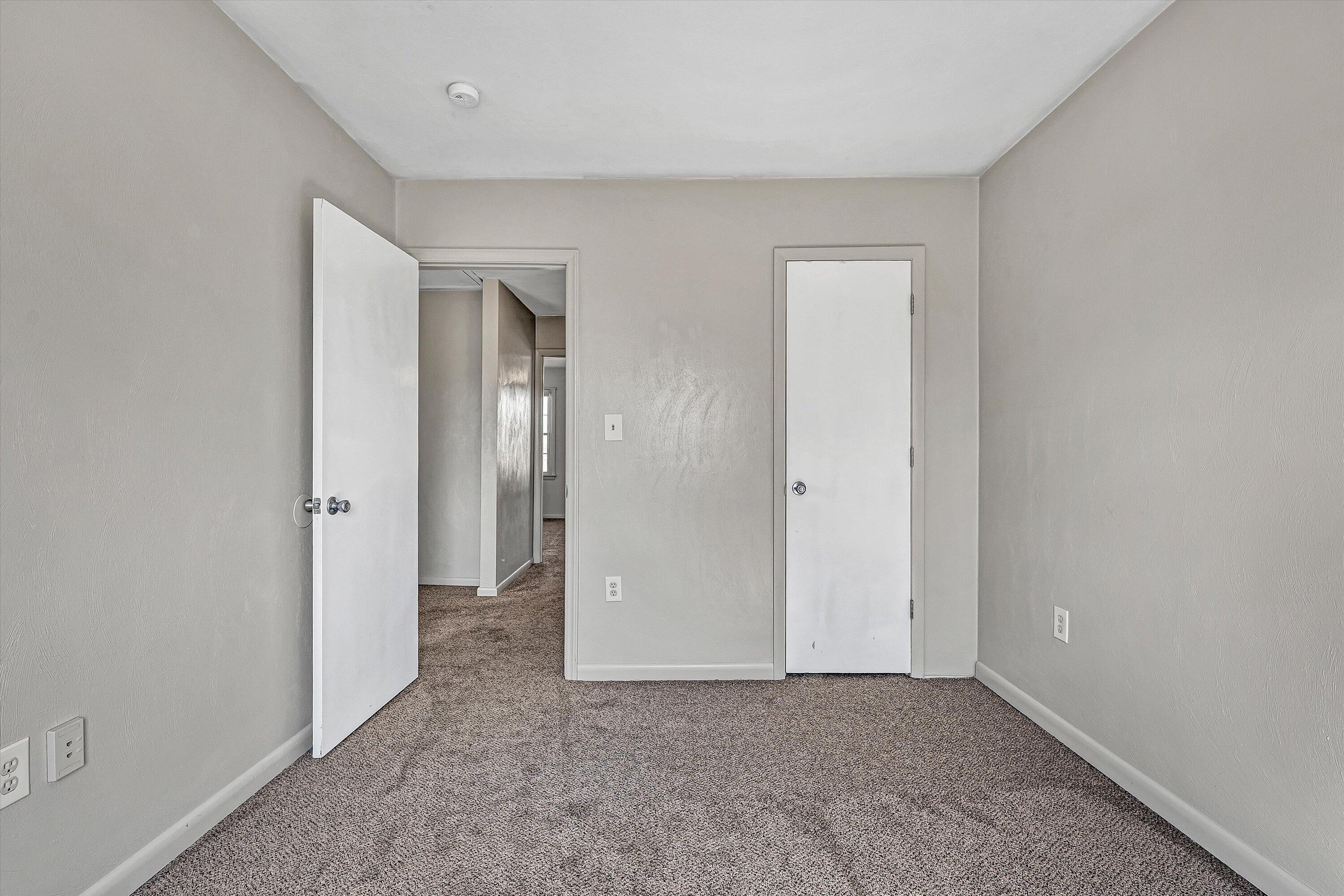 2323 Ranch RD NW
