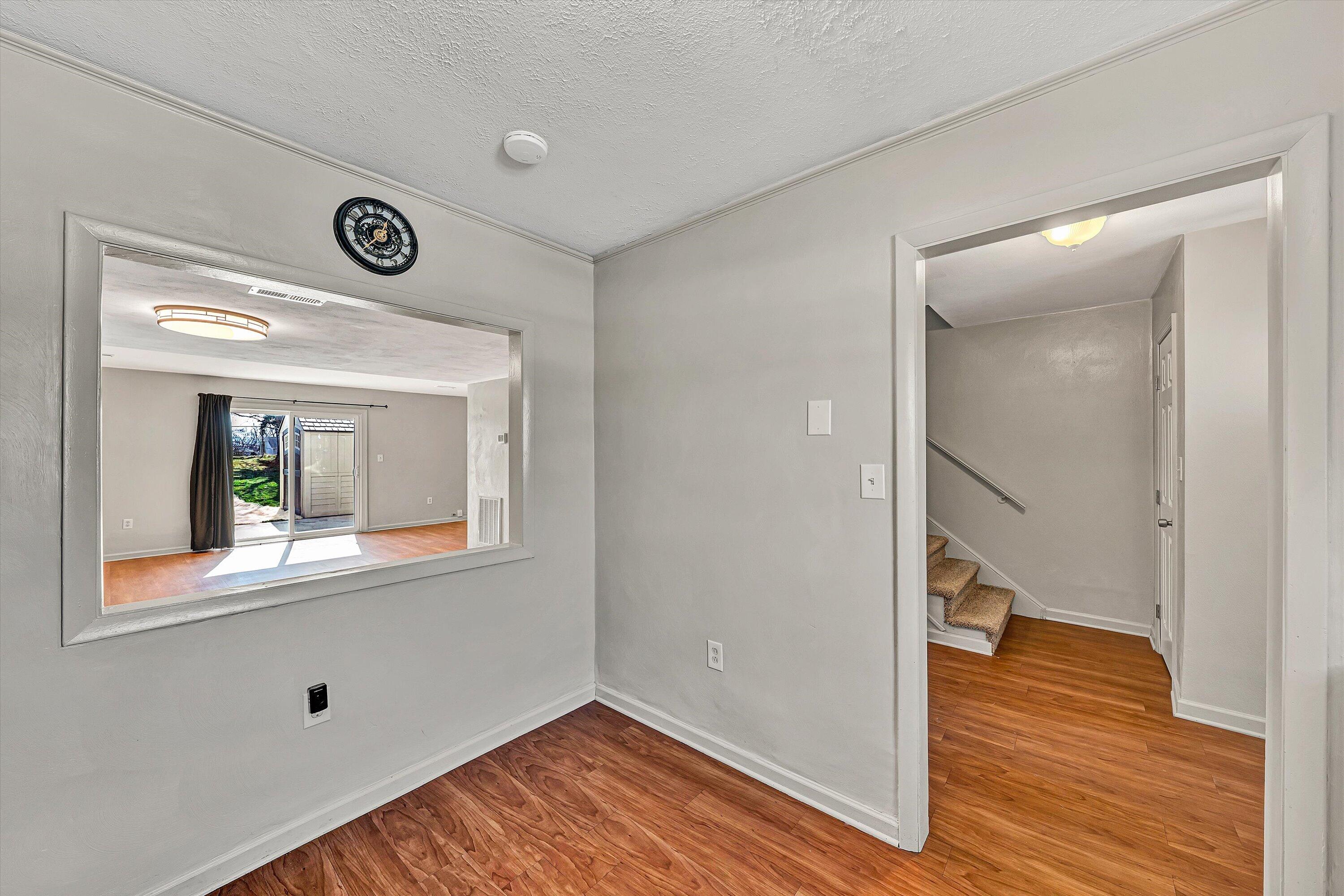 2323 Ranch RD NW