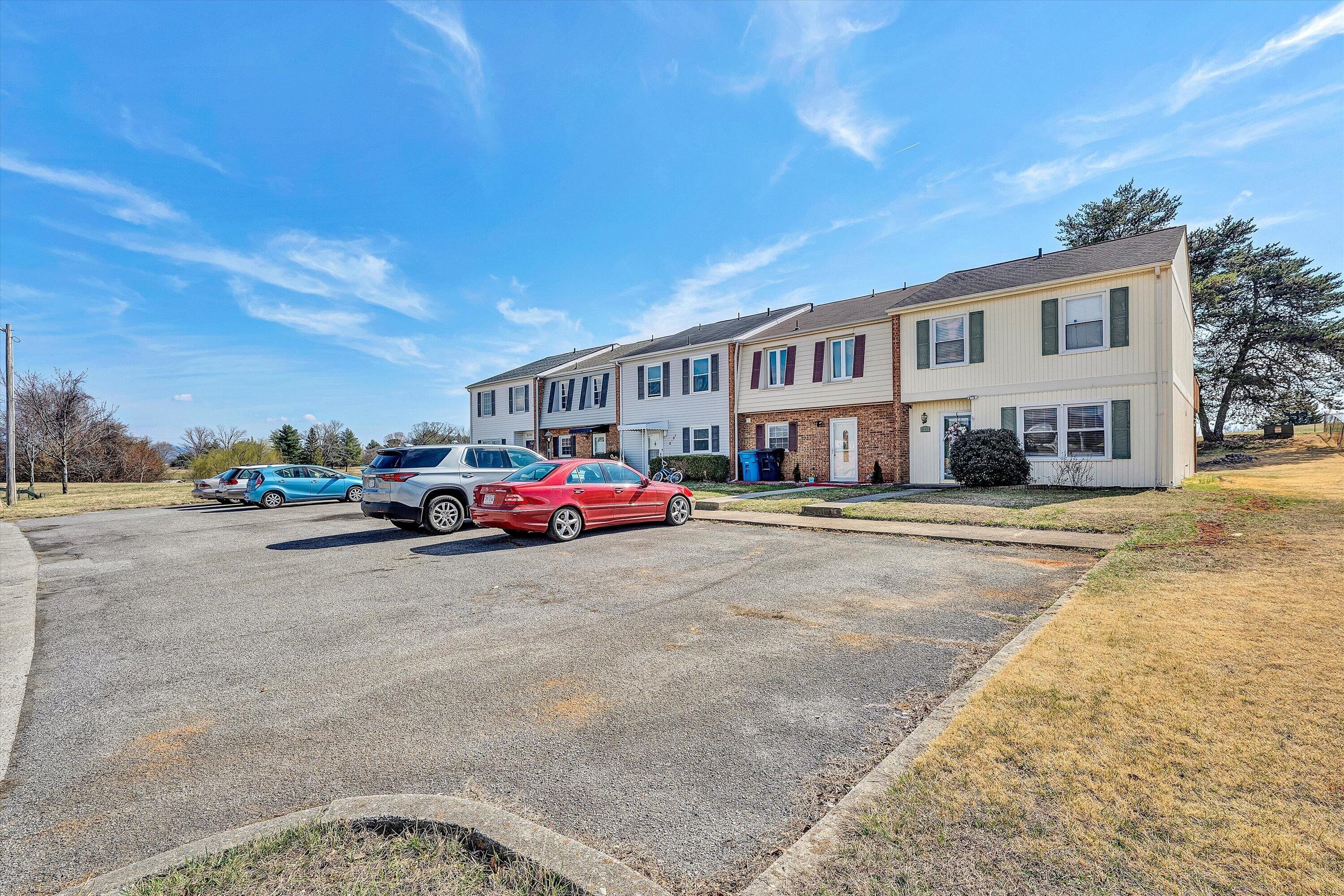 2323 Ranch RD NW