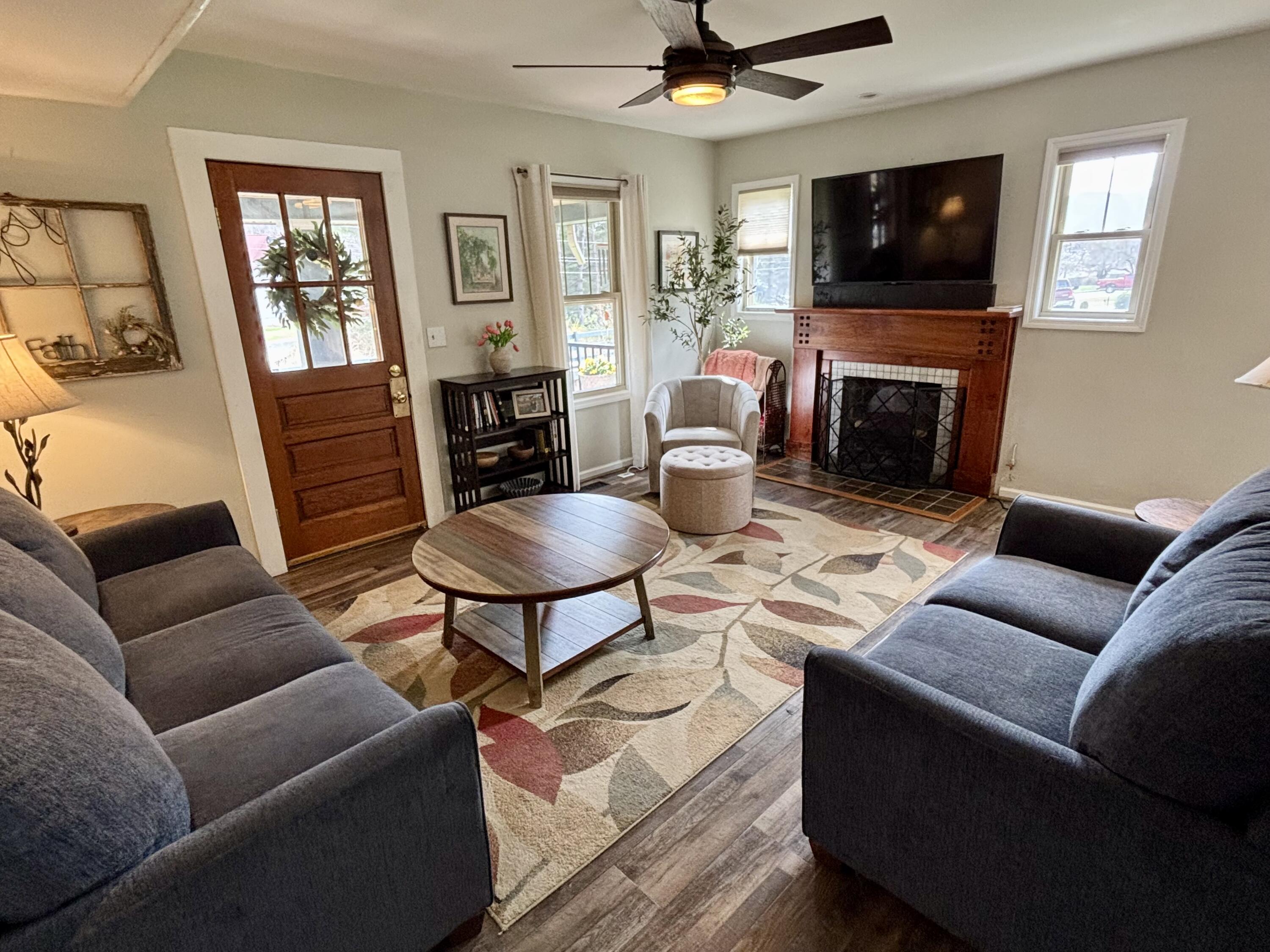 4503 Alleghany DR
