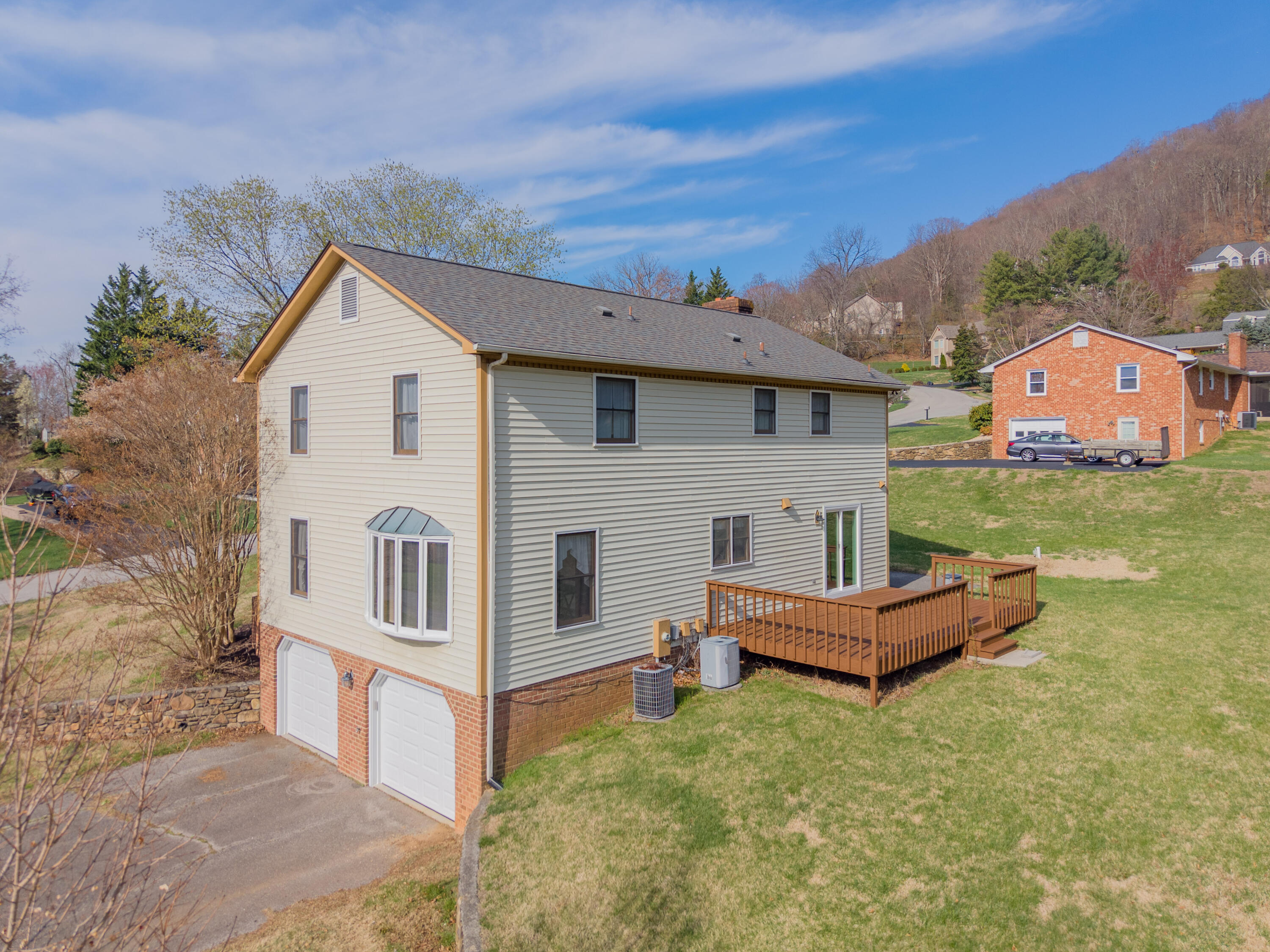 4106 Falling Creek DR
