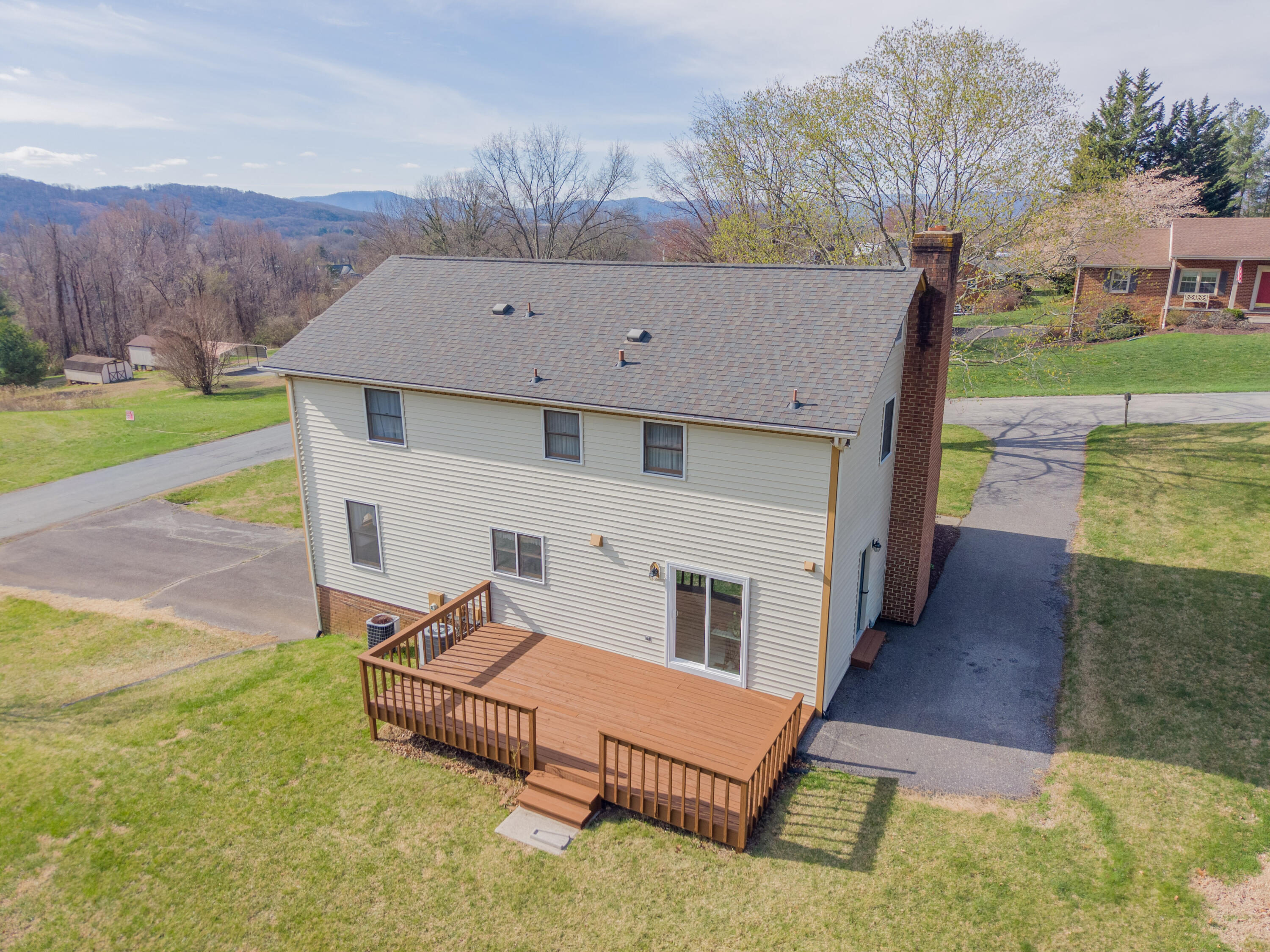4106 Falling Creek DR