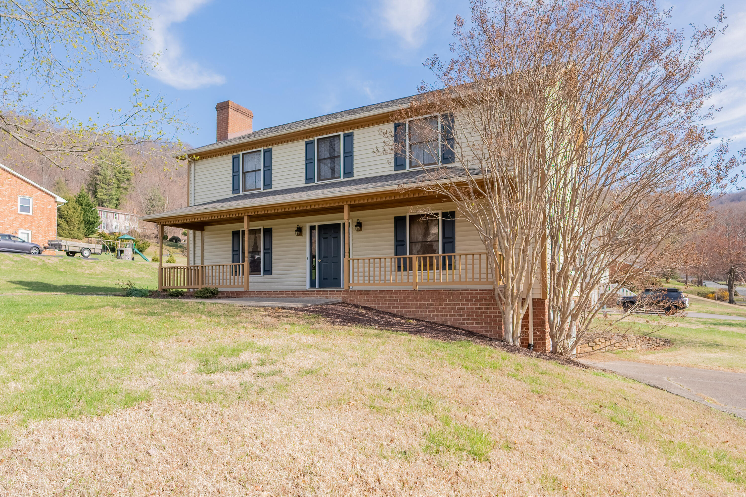 4106 Falling Creek DR