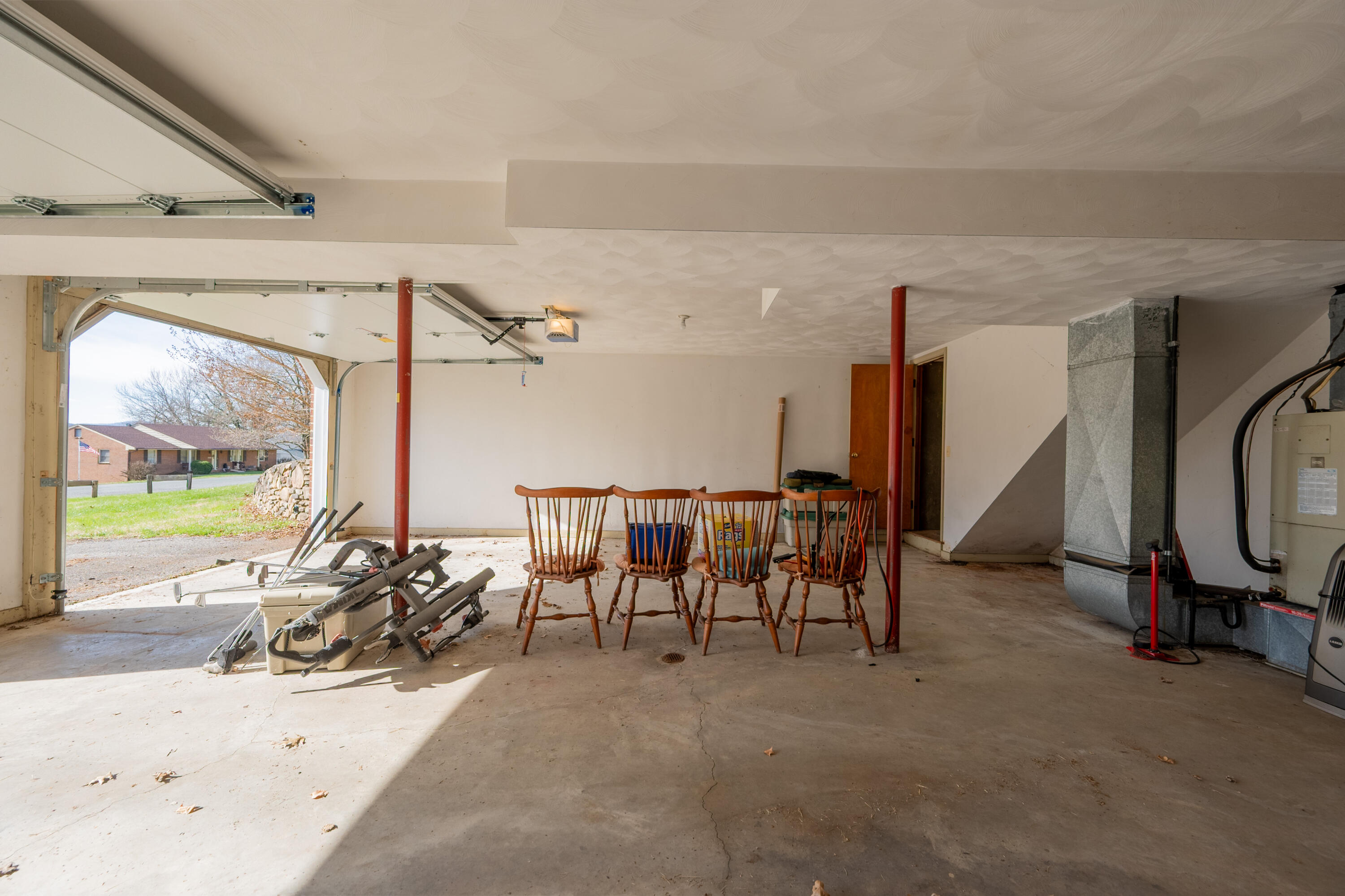 4106 Falling Creek DR
