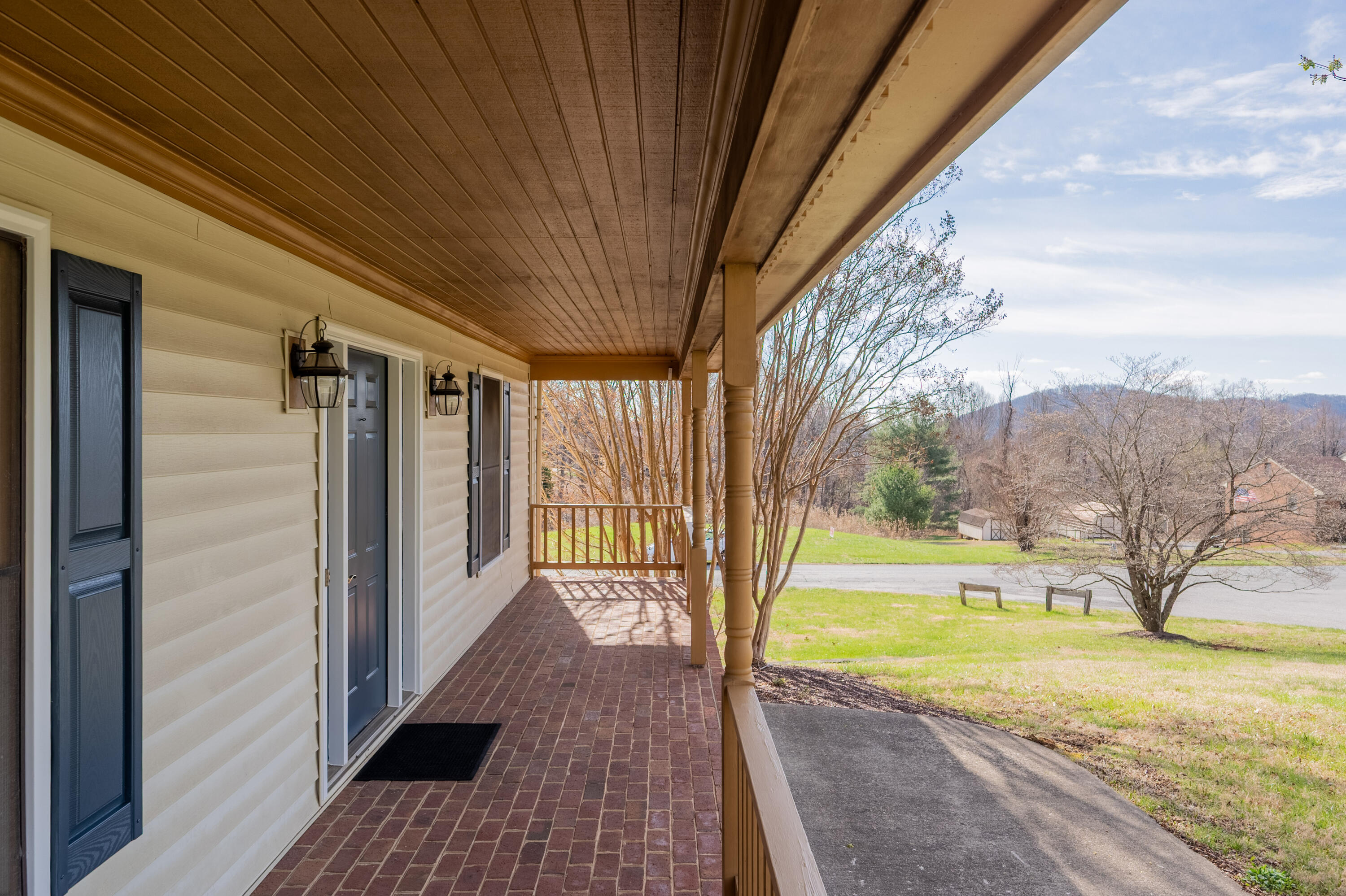 4106 Falling Creek DR