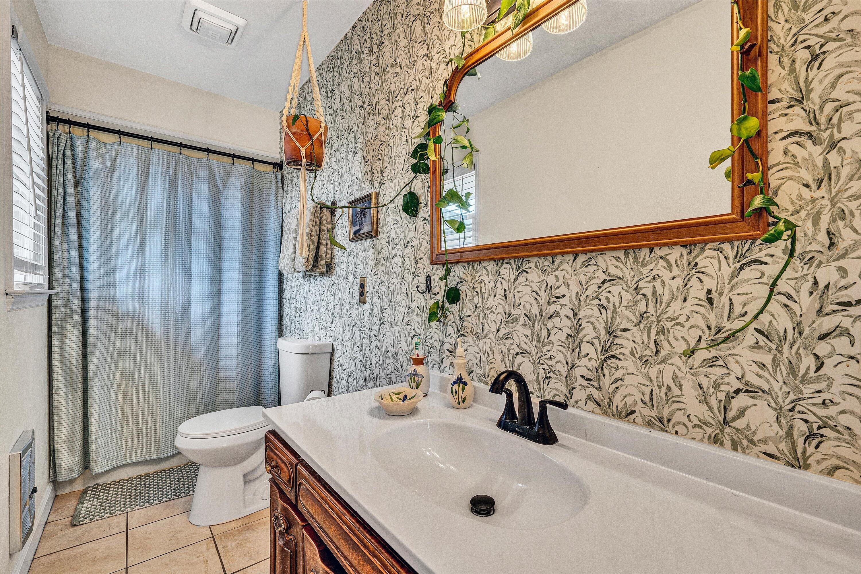 4043 Mockingbird Hill RD