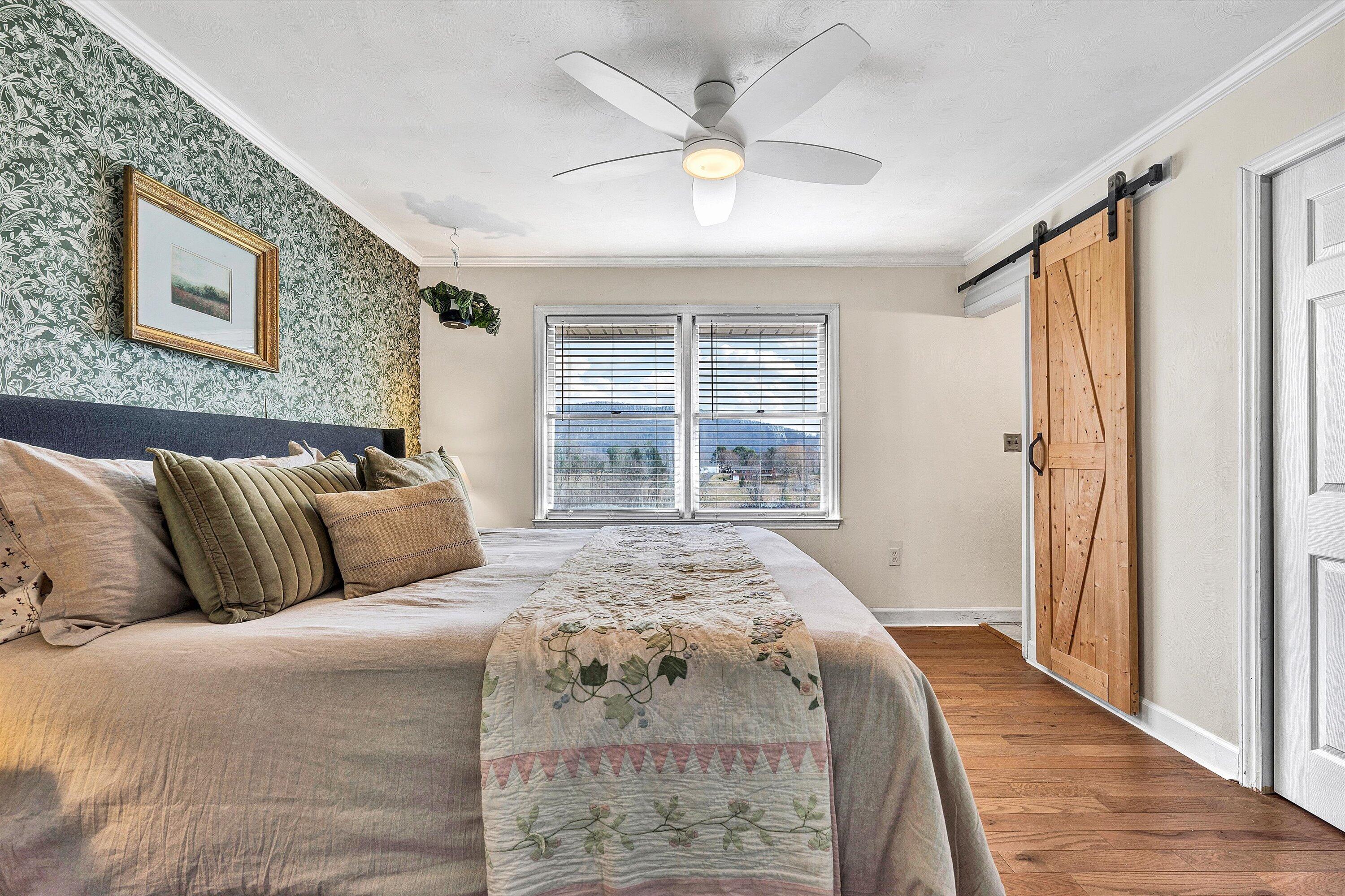 4043 Mockingbird Hill RD
