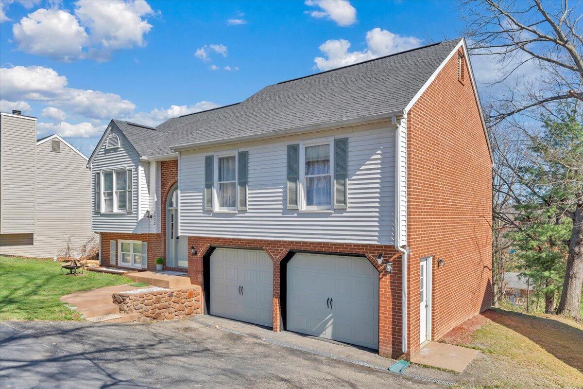 3622 View AVE