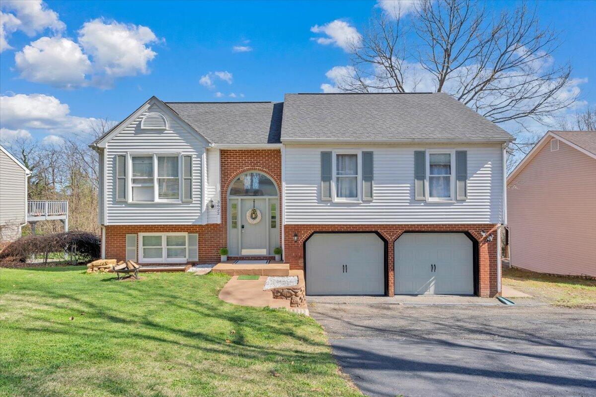 3622 View AVE