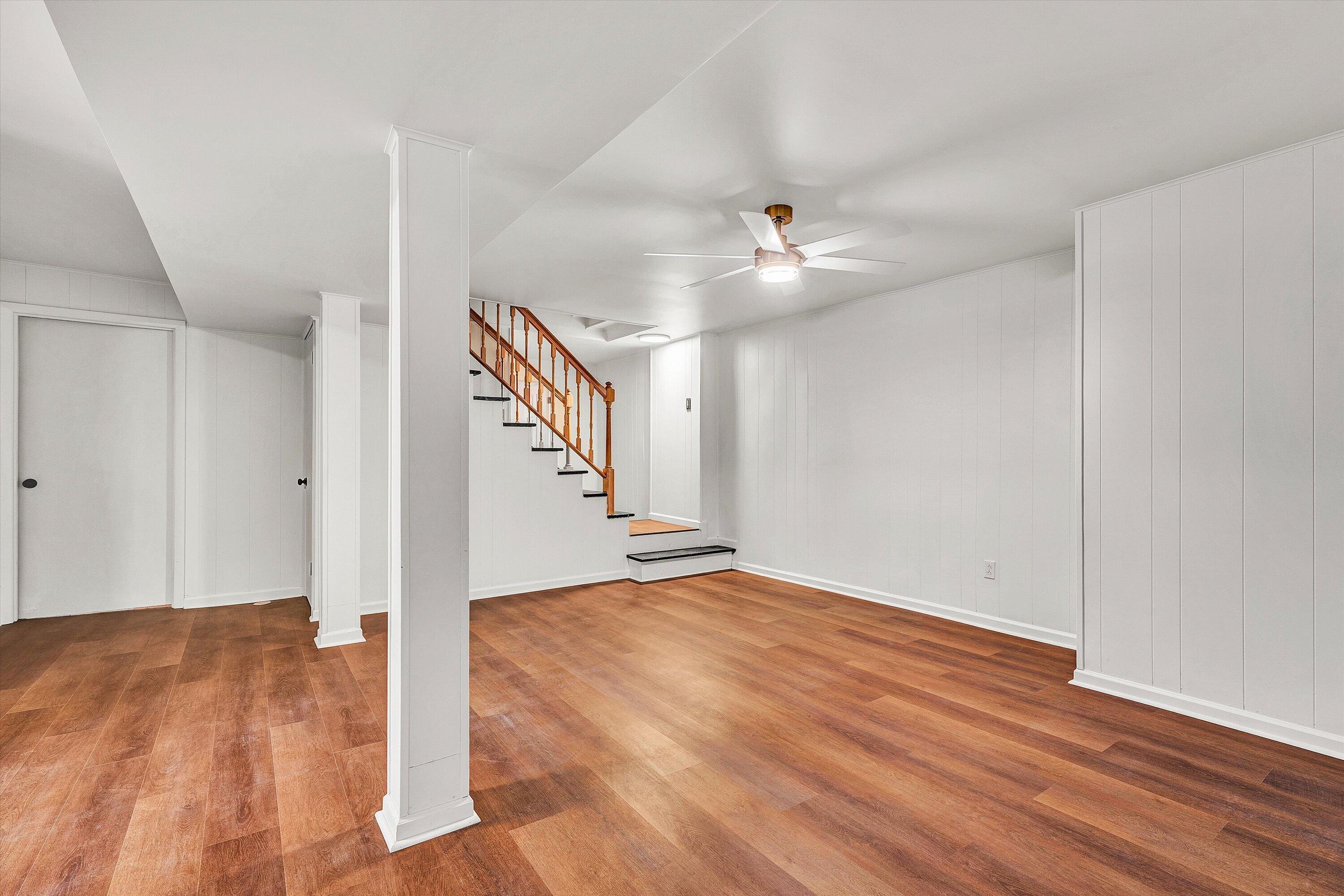 2825 Fairway Forest DR