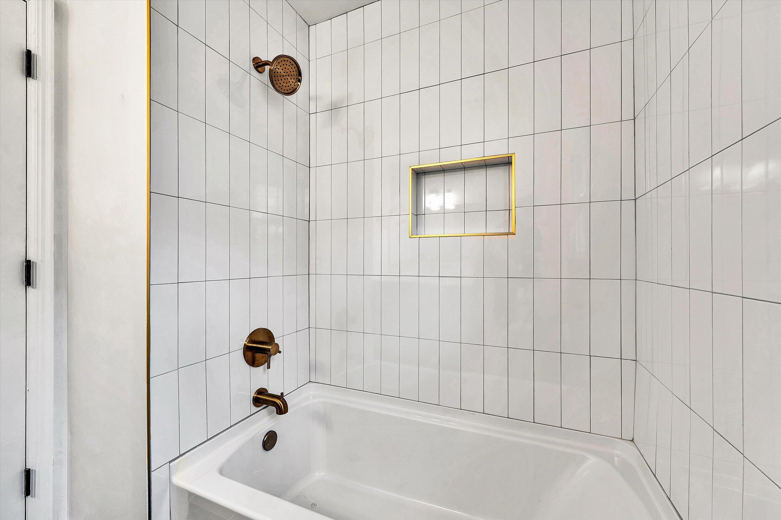 2825 Fairway Forest DR