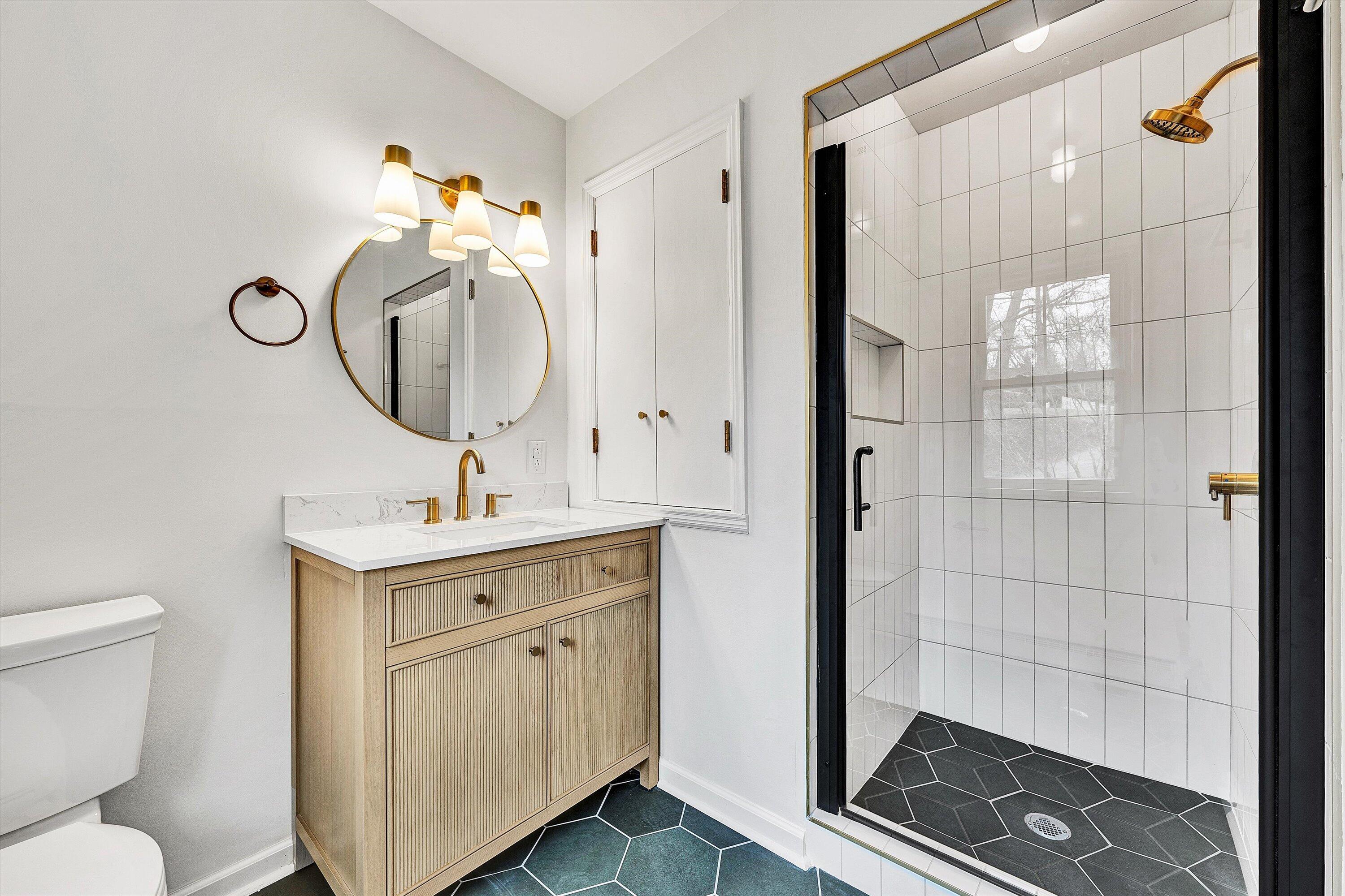 2825 Fairway Forest DR