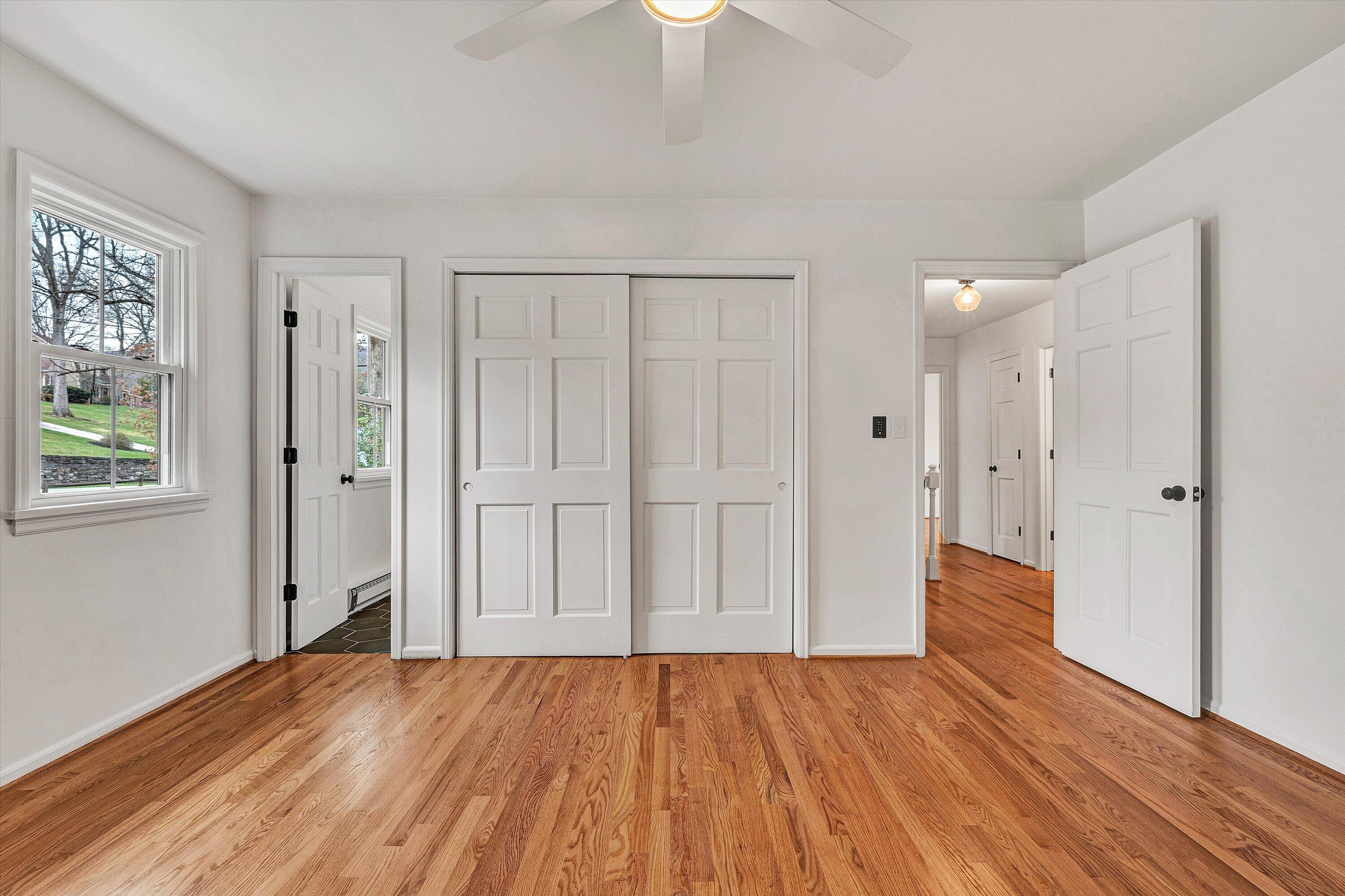 2825 Fairway Forest DR