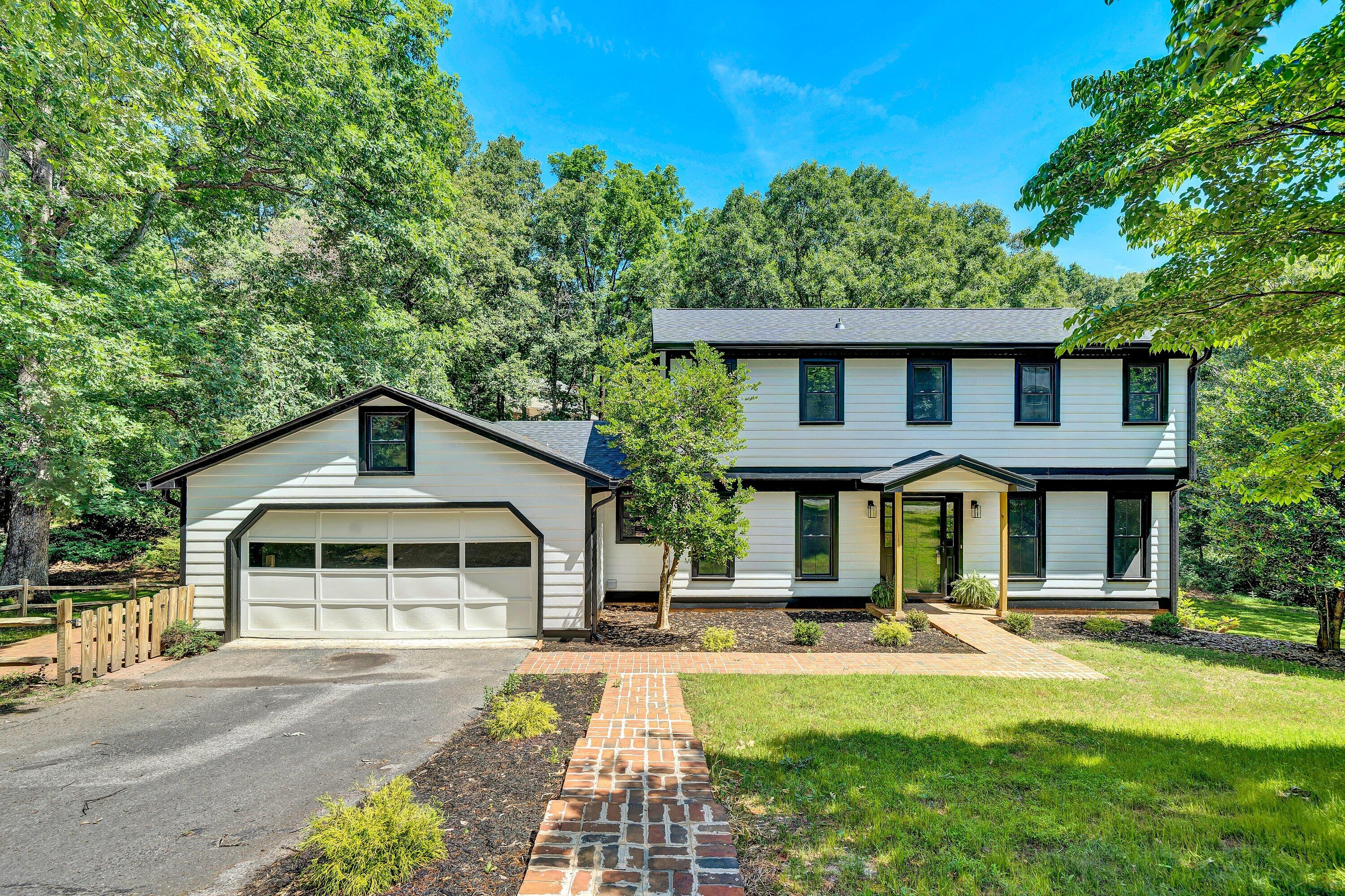 2825 Fairway Forest DR