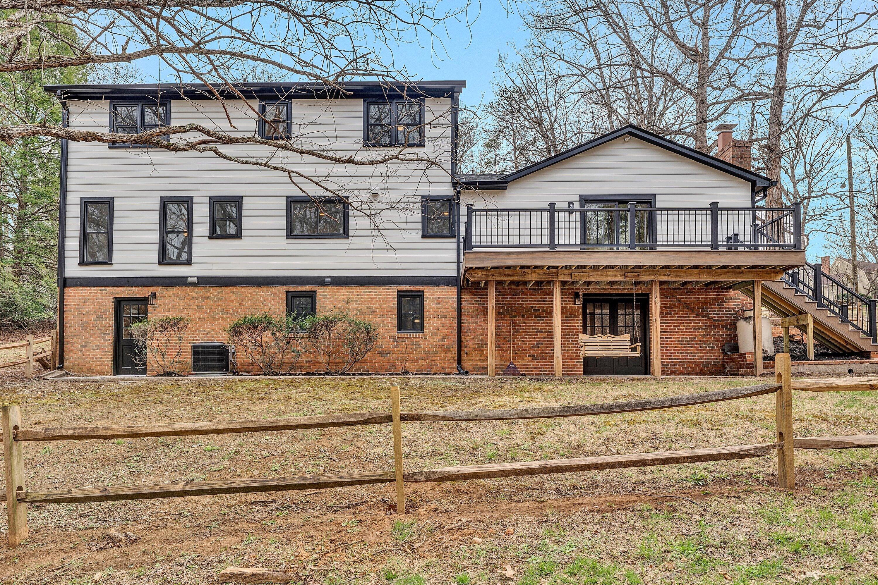 2825 Fairway Forest DR