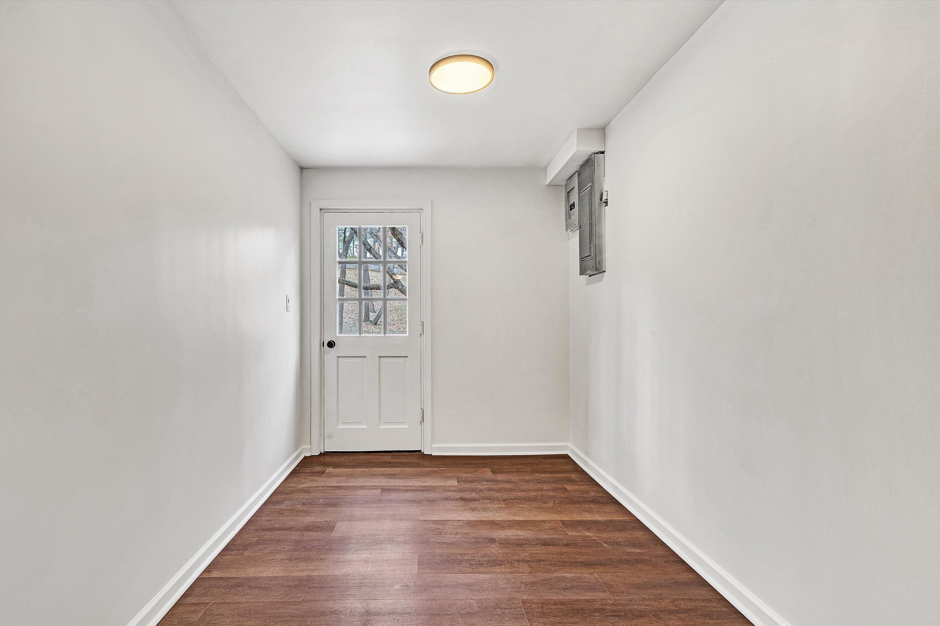 2825 Fairway Forest DR