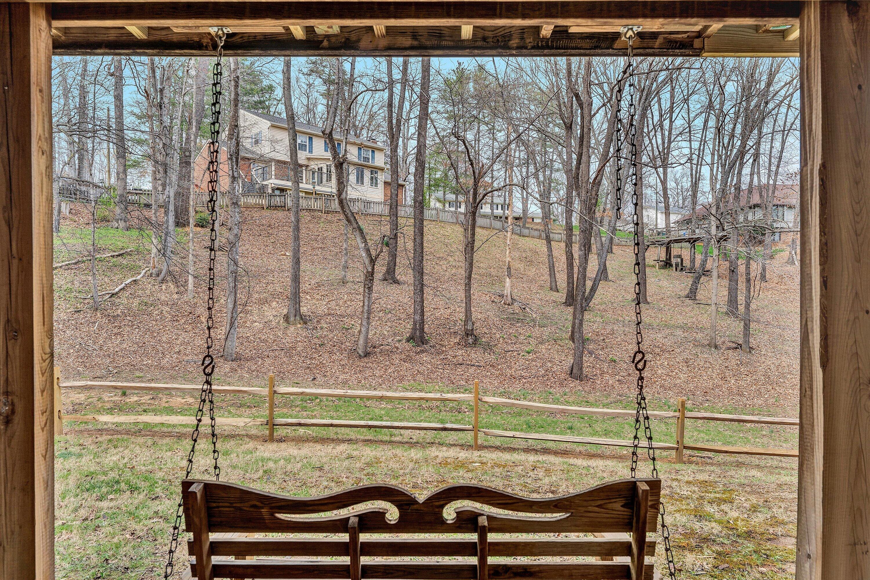 2825 Fairway Forest DR