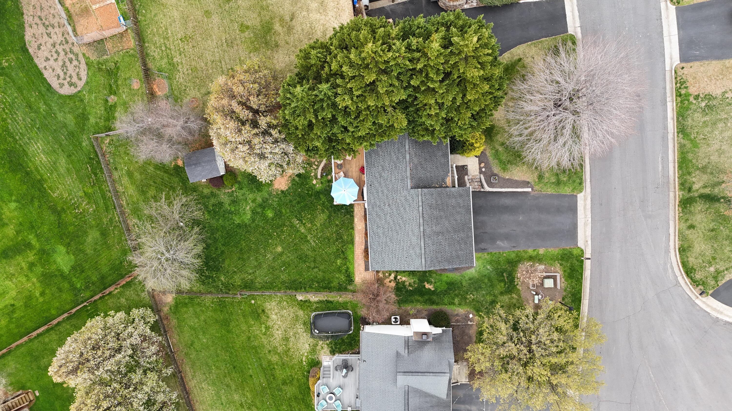6219 Ashmont DR