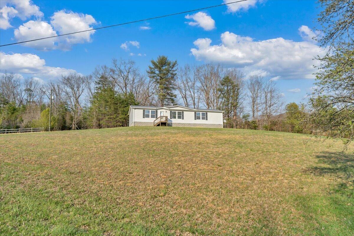 215 Cedar Bottom RD