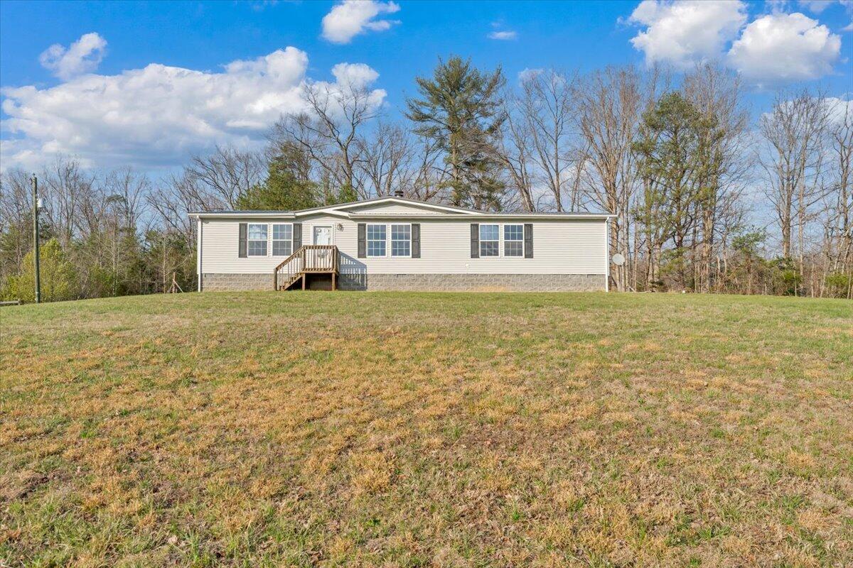 215 Cedar Bottom RD