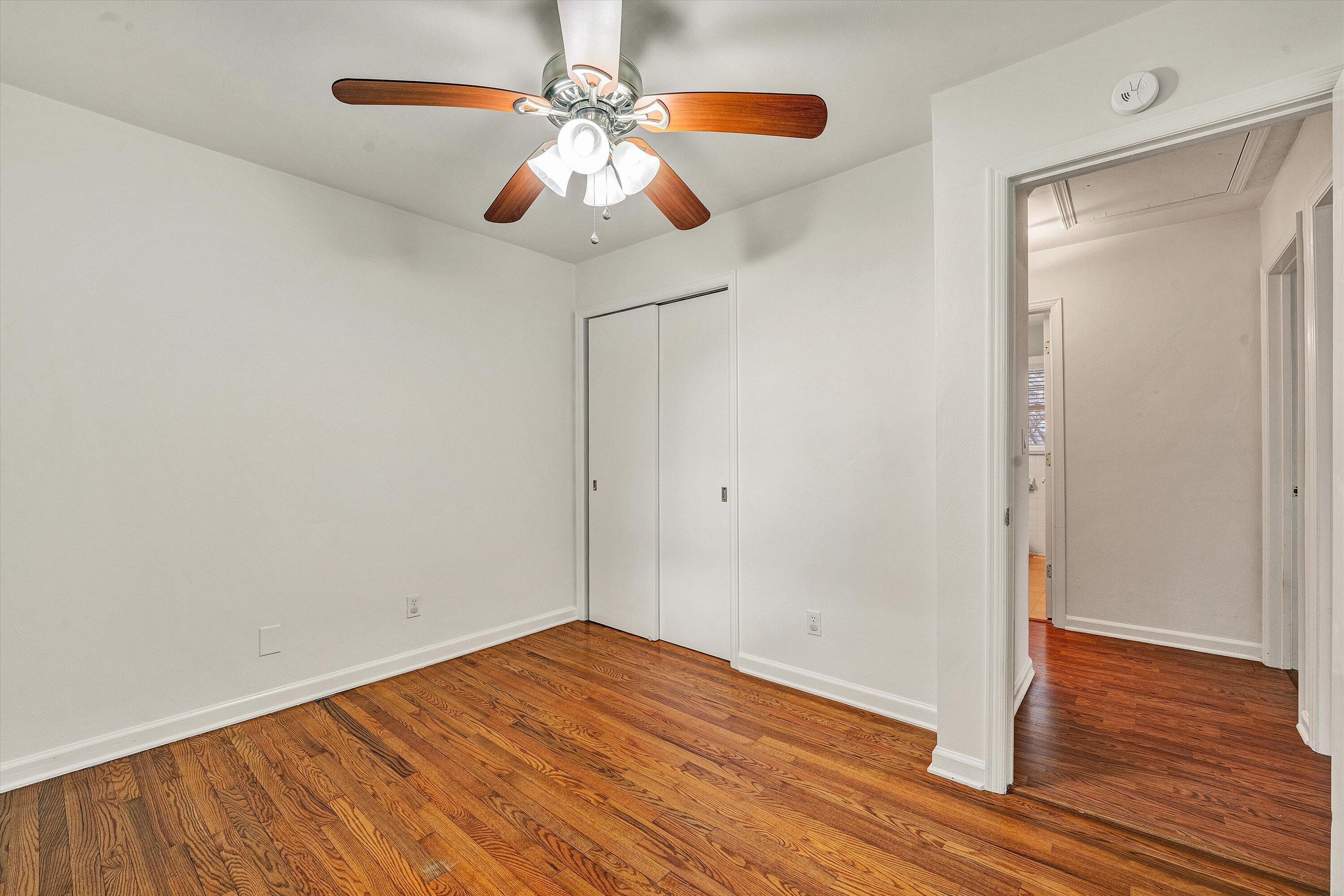 1006 Green Meadow RD