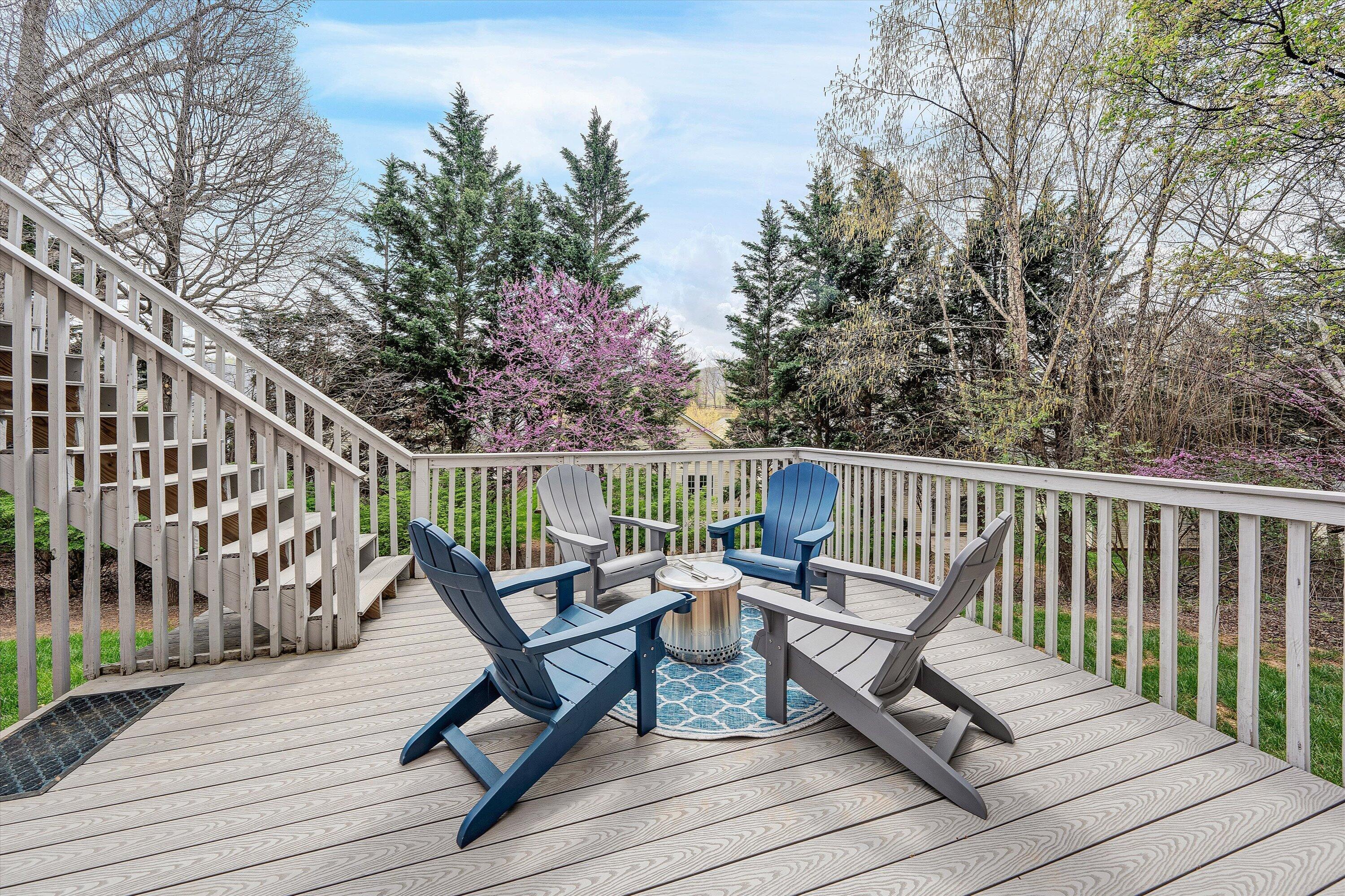 1935 Springmill RD