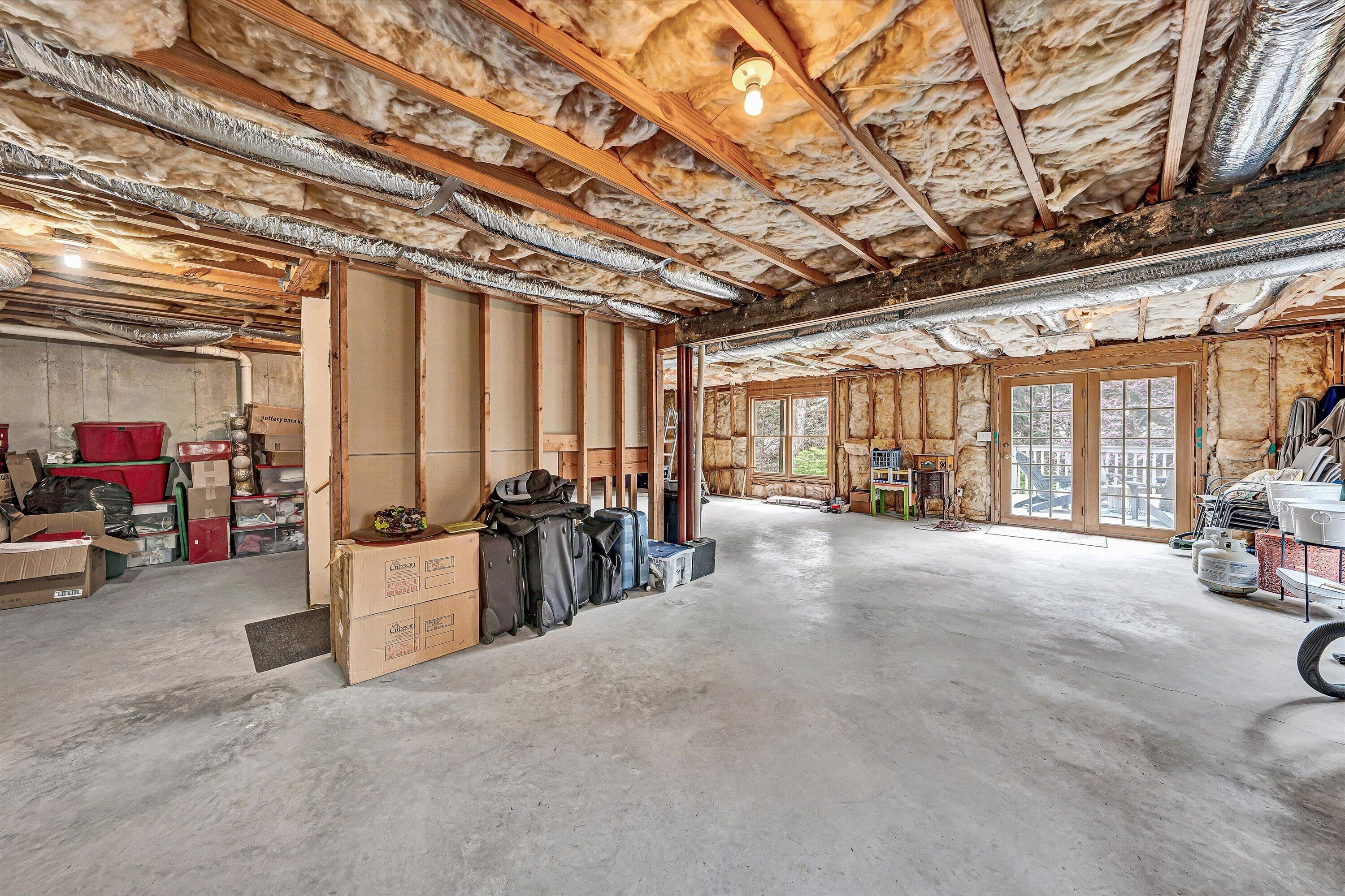 1935 Springmill RD