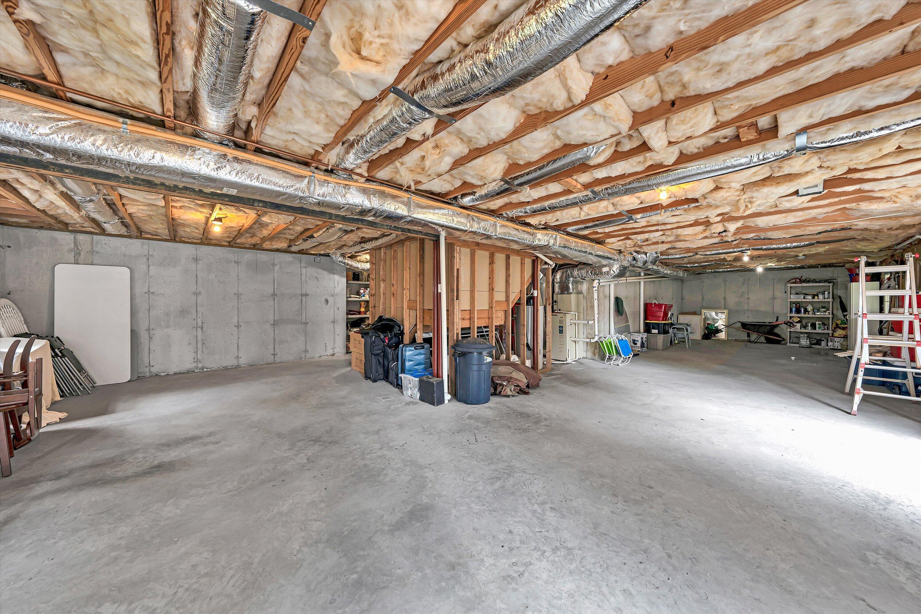 1935 Springmill RD