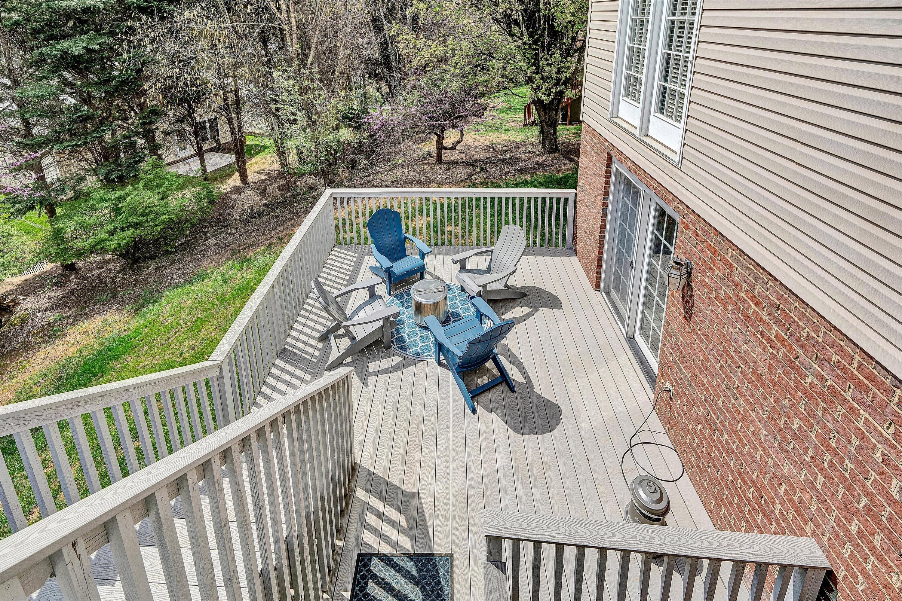 1935 Springmill RD