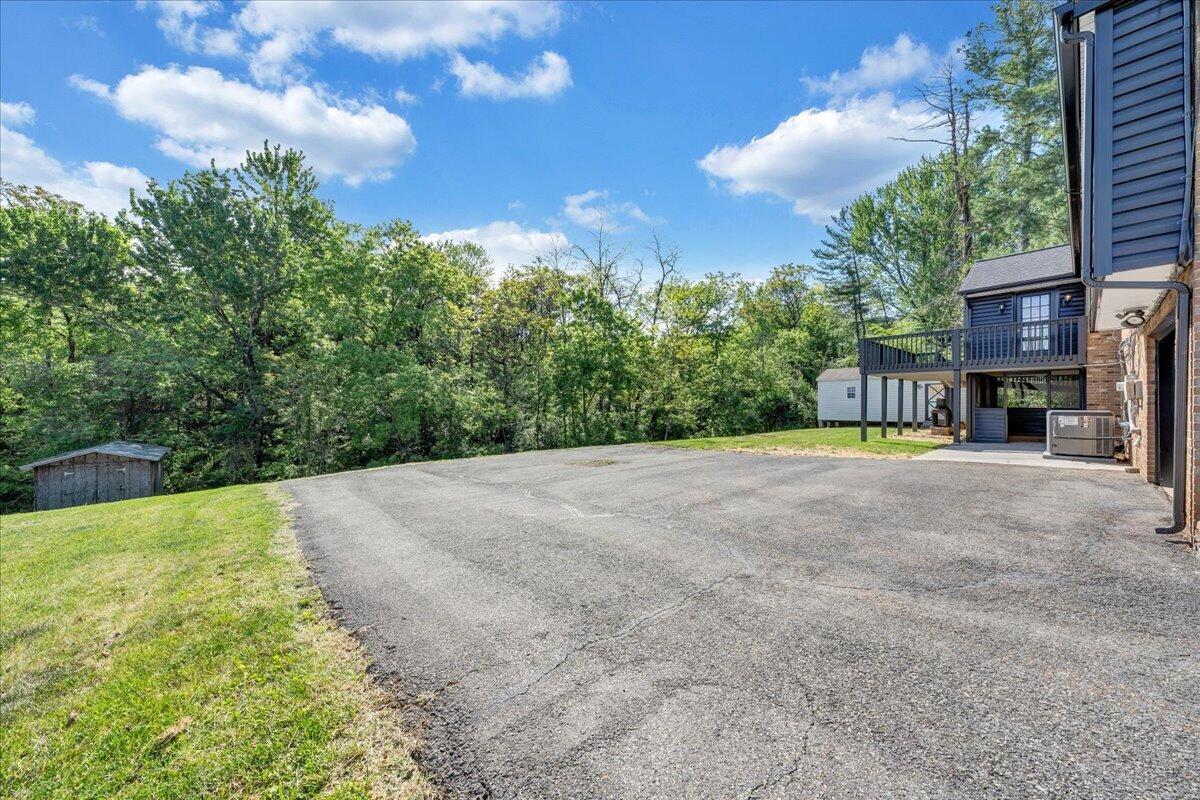 144 Rachel DR