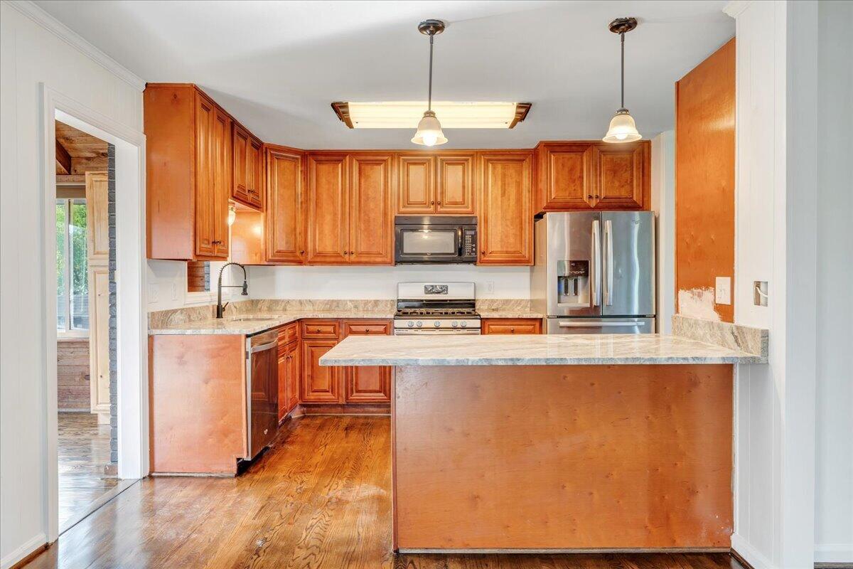 144 Rachel DR