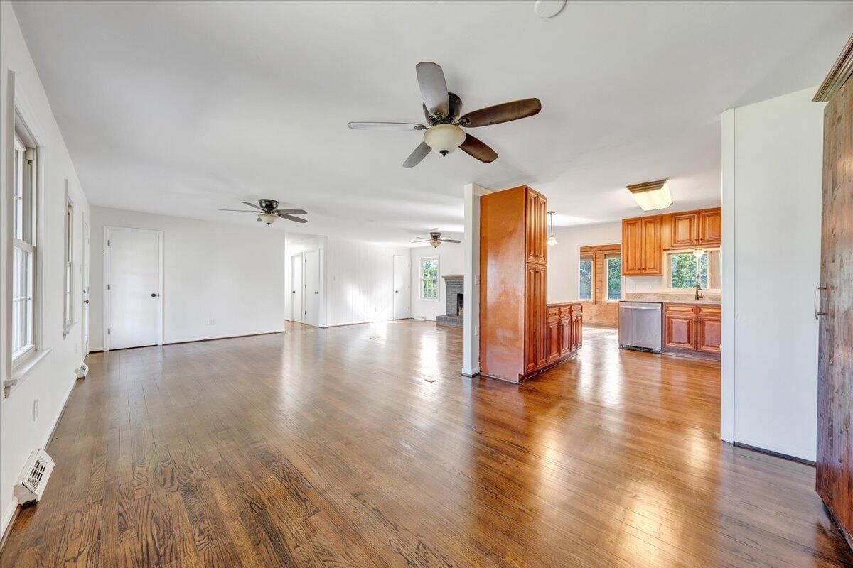 144 Rachel DR
