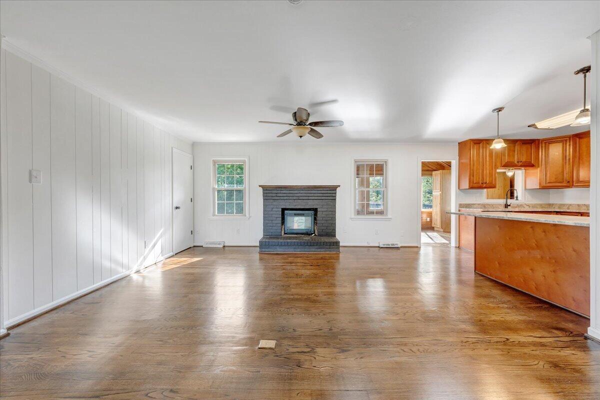 144 Rachel DR