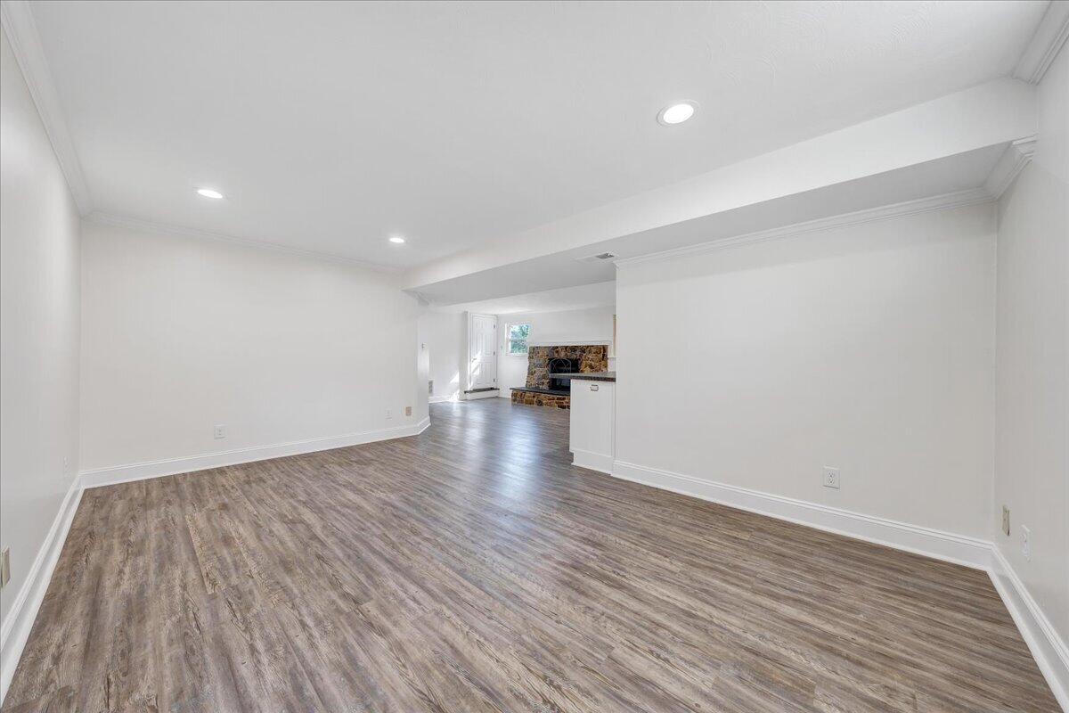 144 Rachel DR